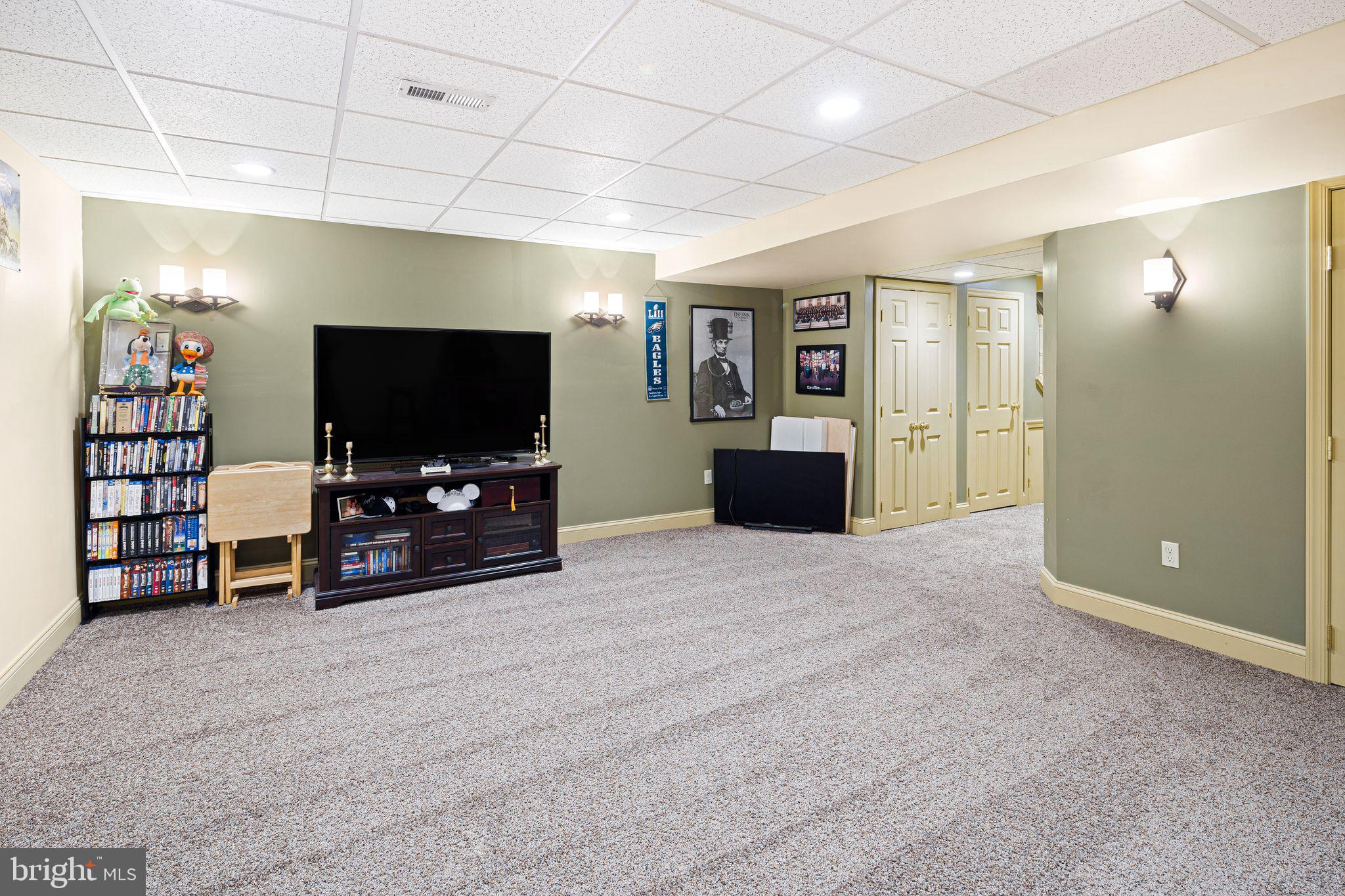 WALKERS ACRES - Residential
