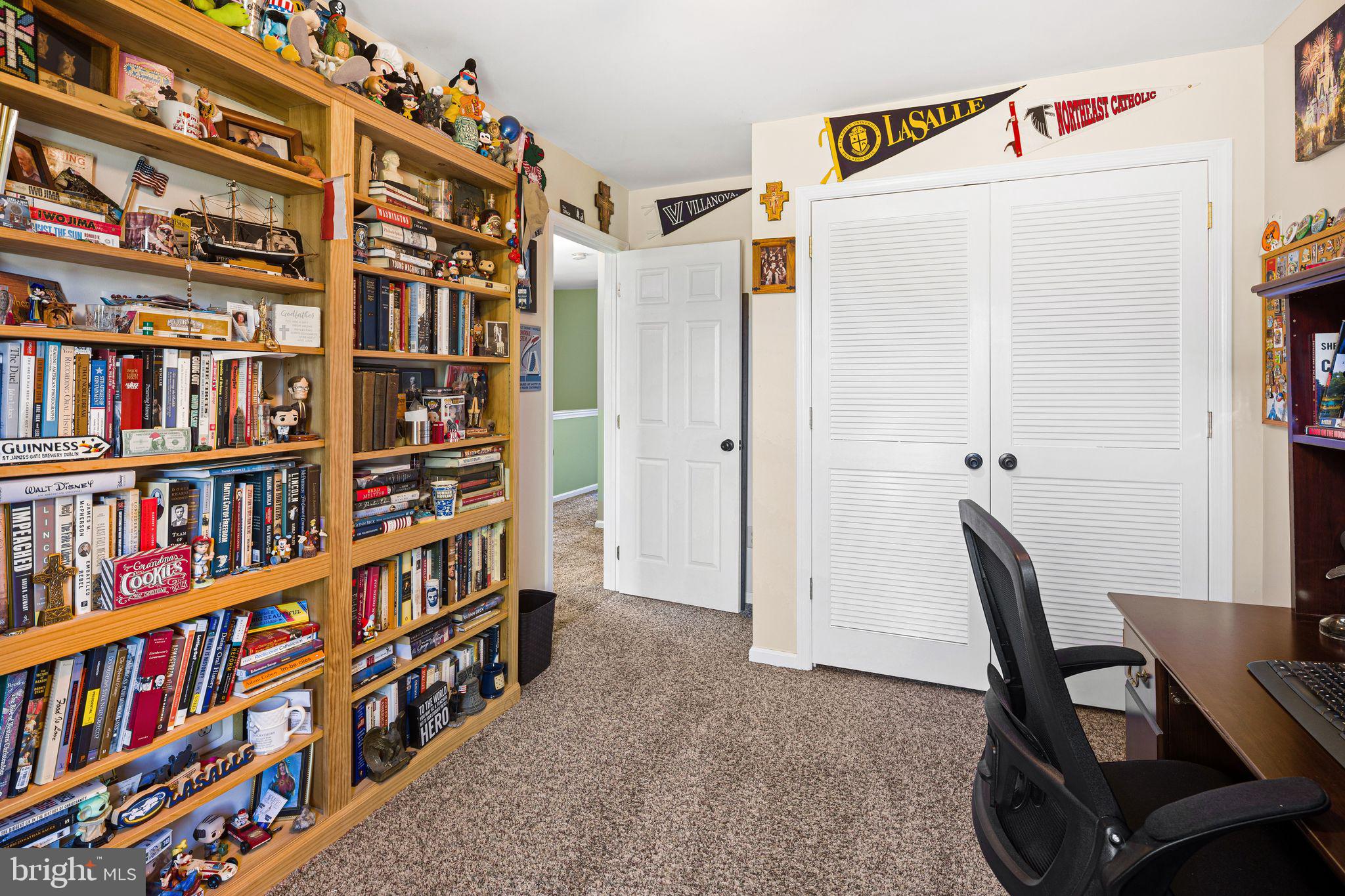 WALKERS ACRES - Residential