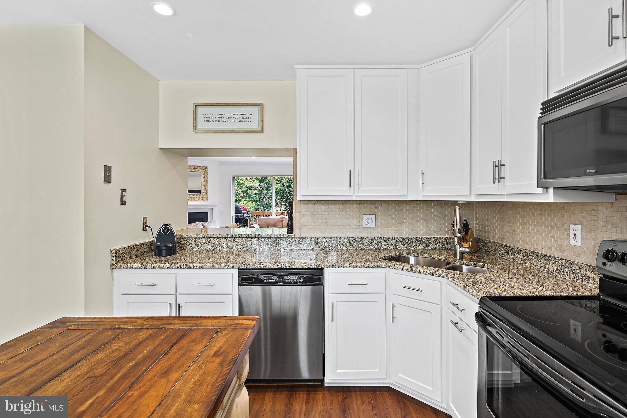 LOVETON FARMS - Residential