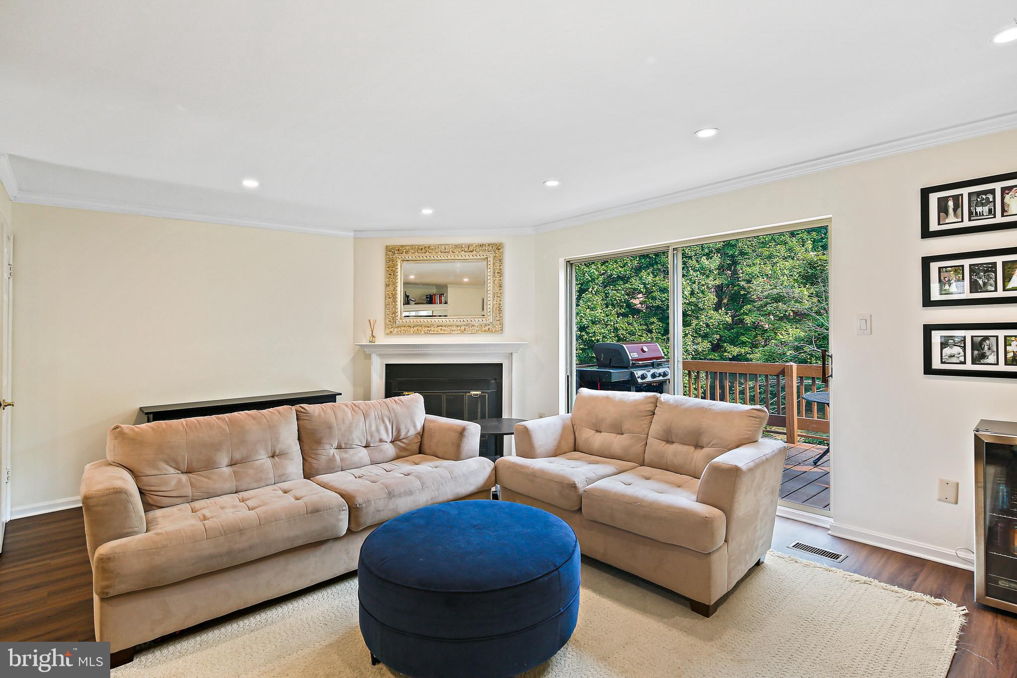 LOVETON FARMS - Residential