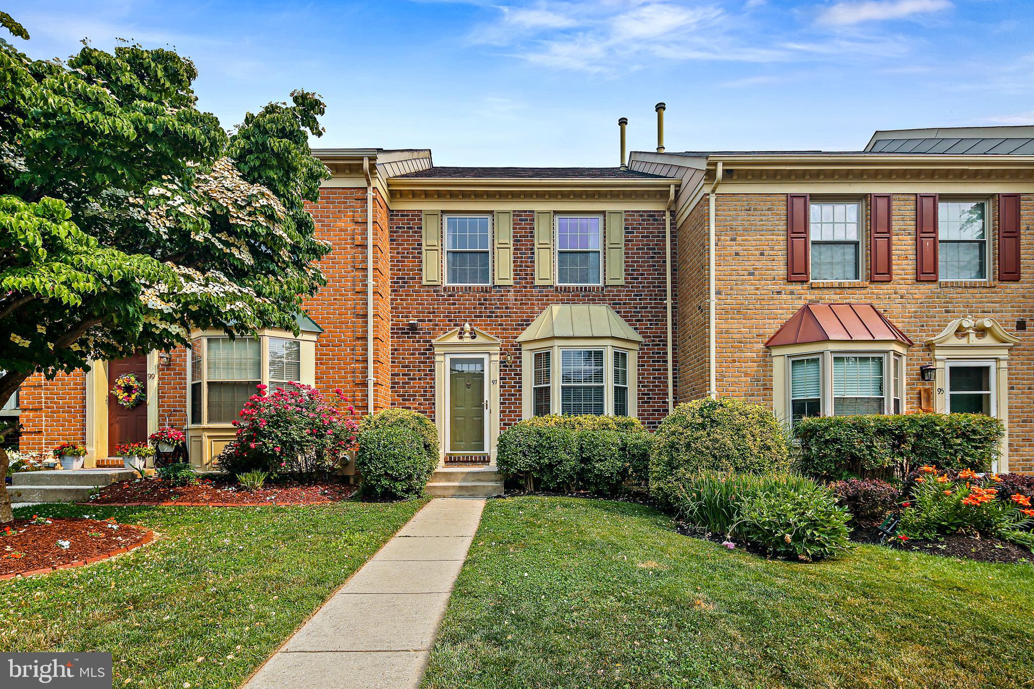 LOVETON FARMS - Residential