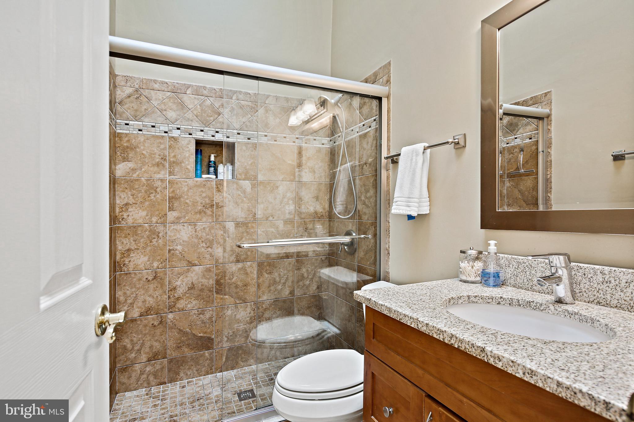 LOVETON FARMS - Residential