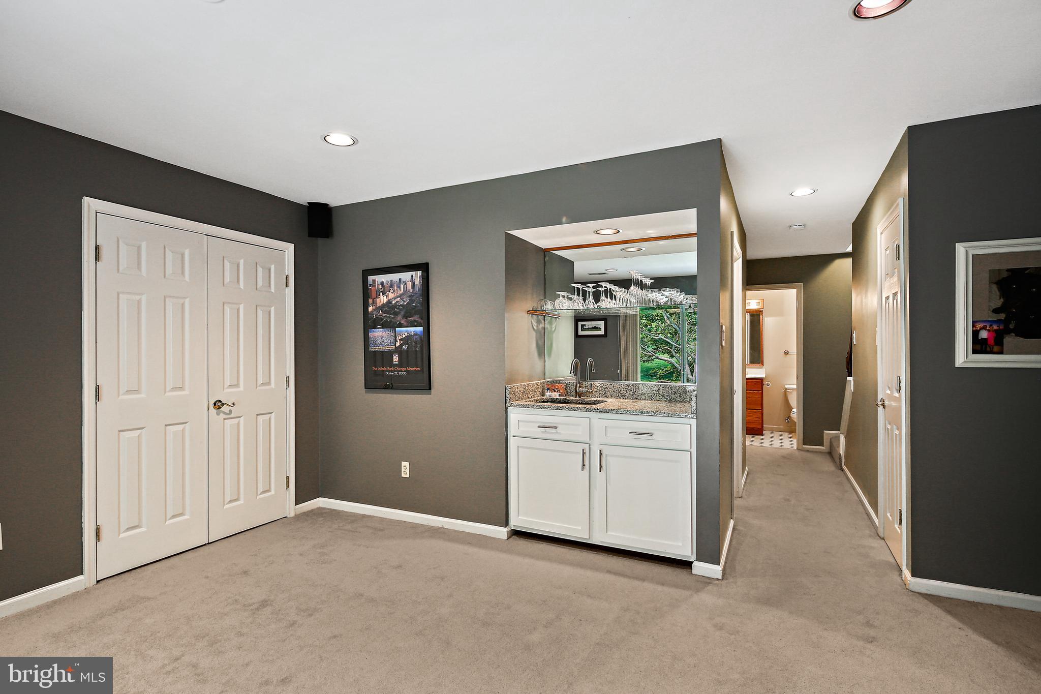 LOVETON FARMS - Residential