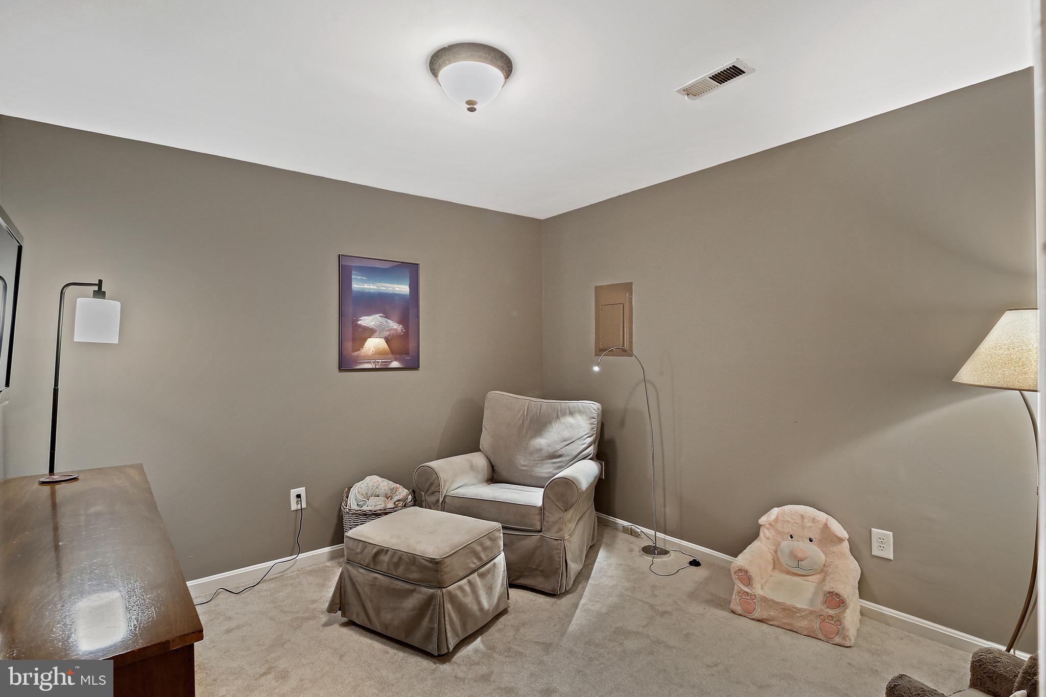 LOVETON FARMS - Residential