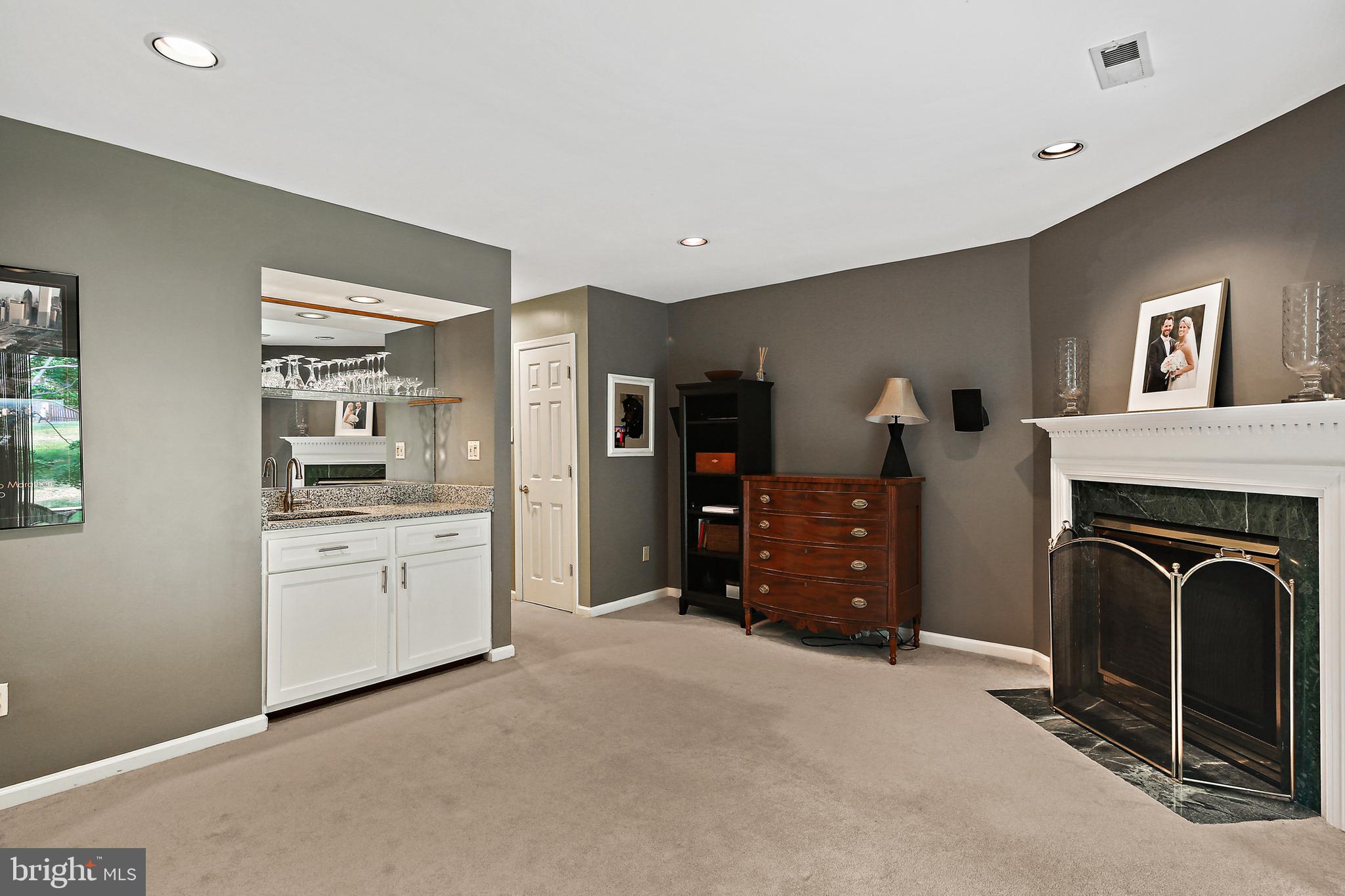 LOVETON FARMS - Residential