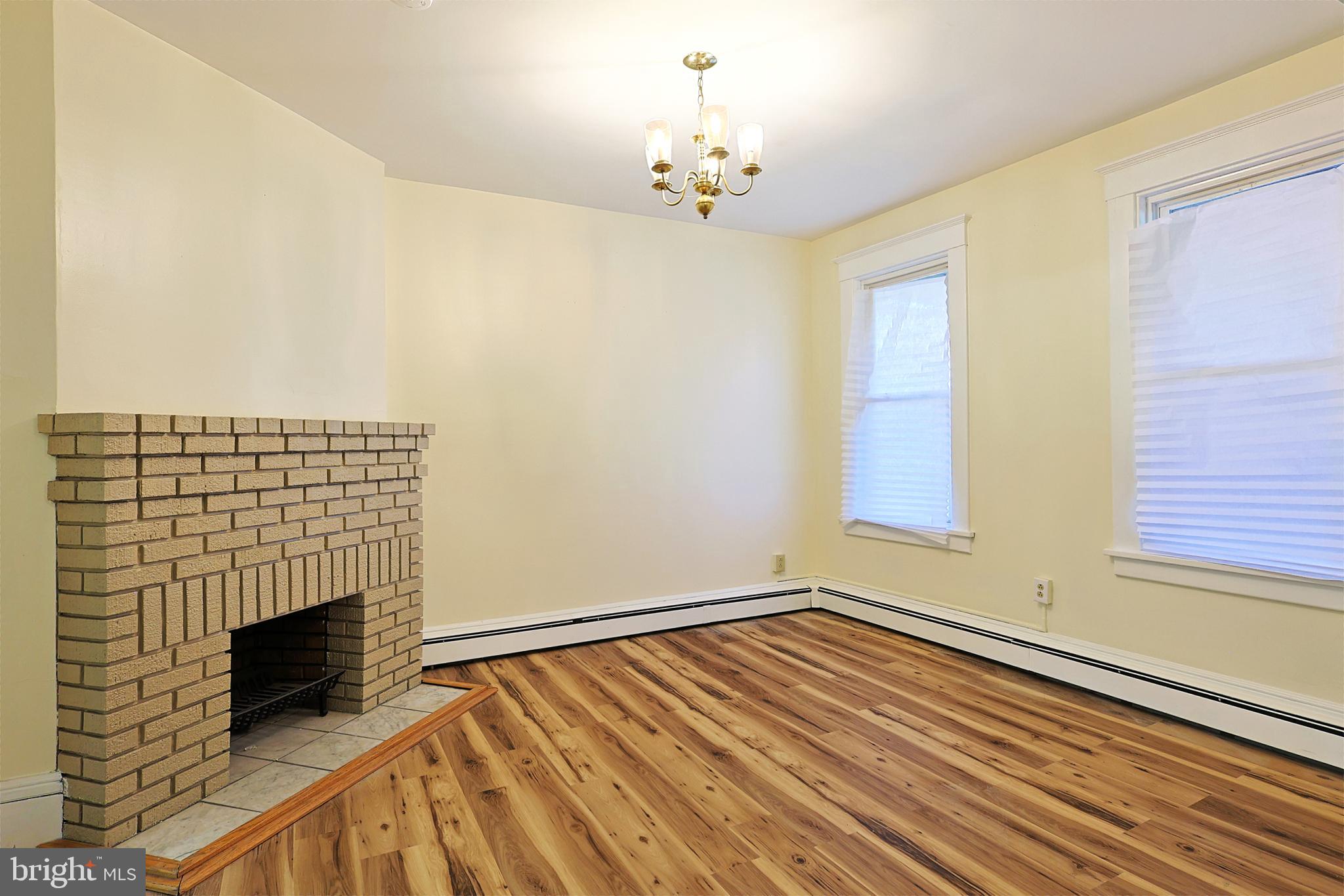 WEST SIDE - Residential