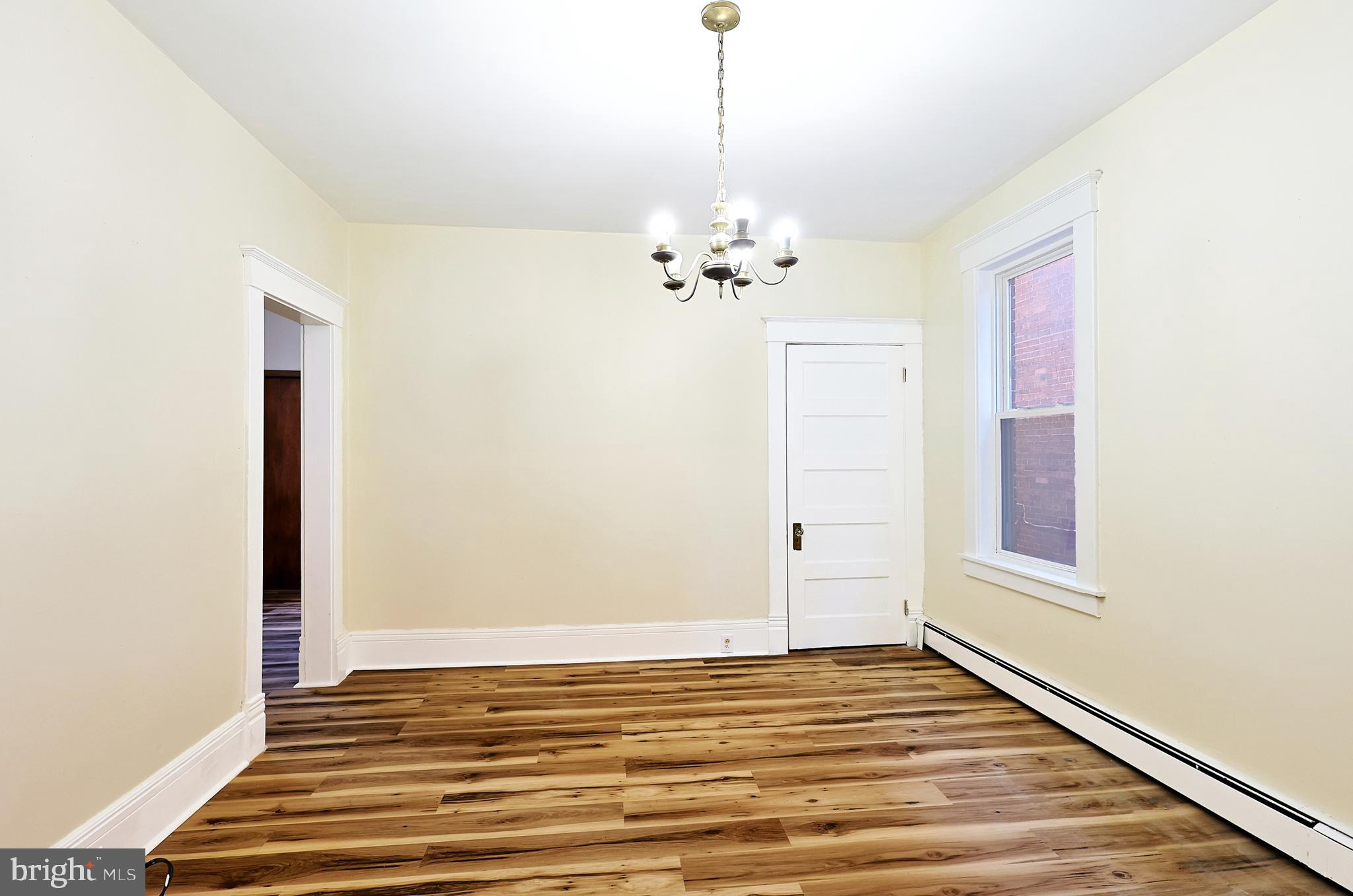 WEST SIDE - Residential