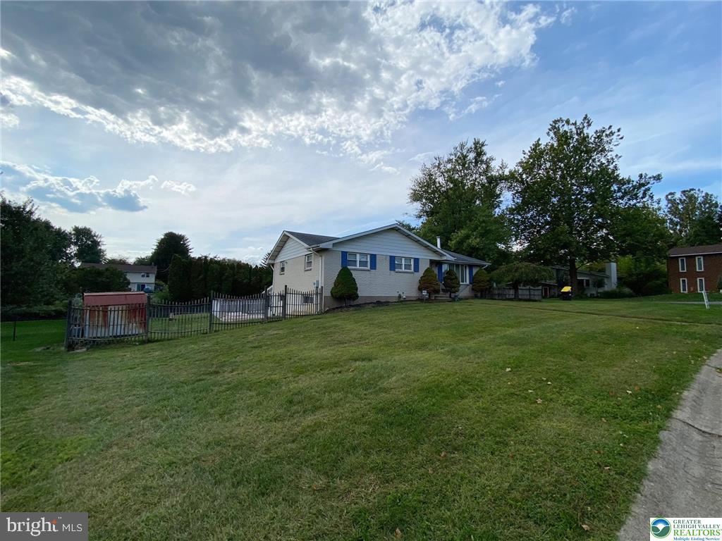 3979 KENRICK DRIVE
