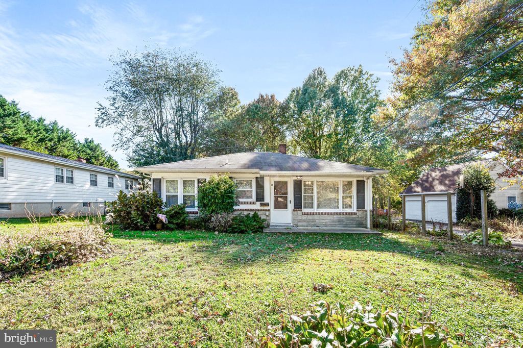 Photo of 10 W Summit Avenue, OXFORD, PA 19363 (MLS # PACT2118342)