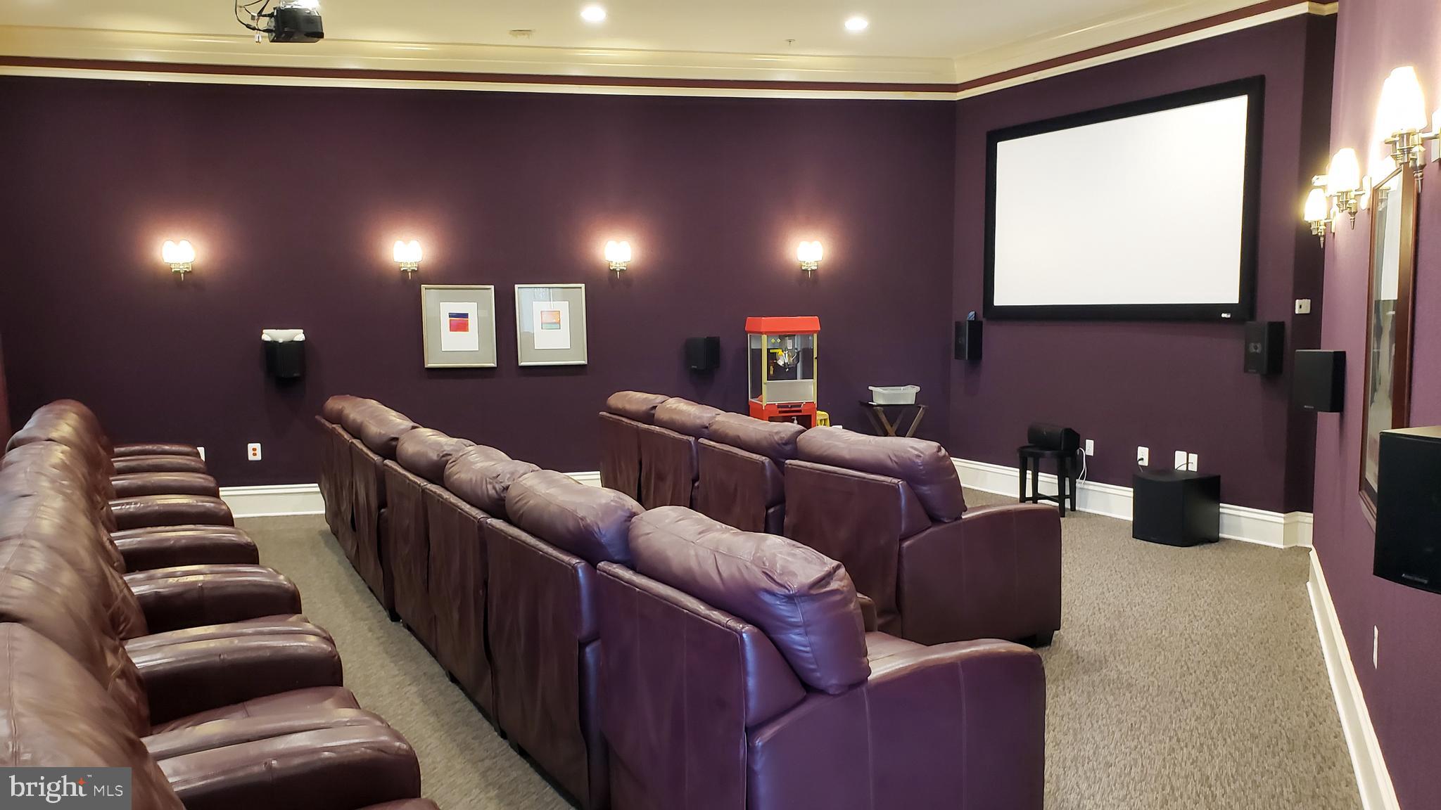 CAMERON GROVE CONDO 1> - Residential