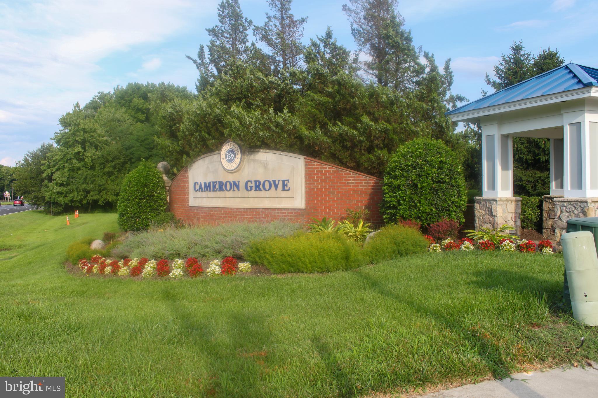 CAMERON GROVE CONDO 1> - Residential