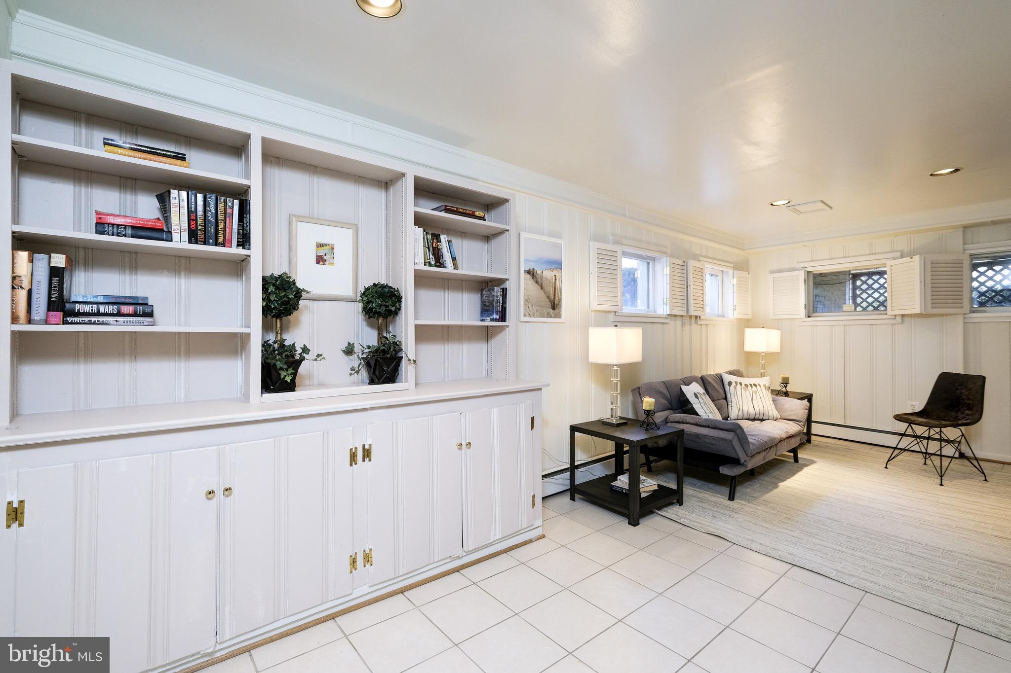 MARTINS ADDITION - Residential