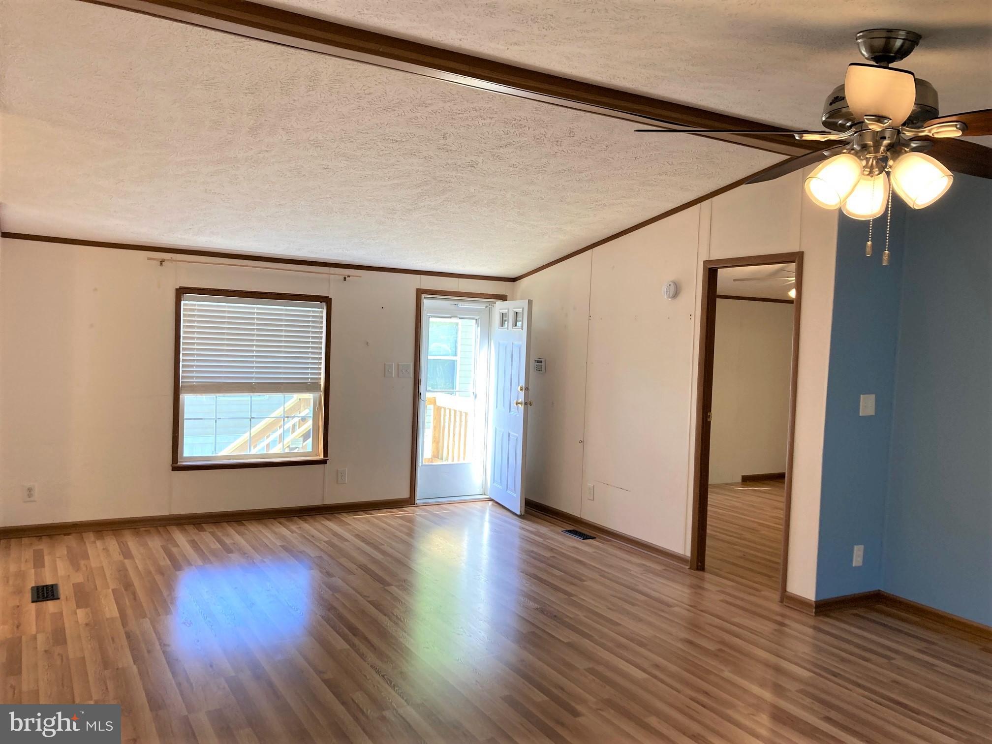 BOONES ESTATES - Residential