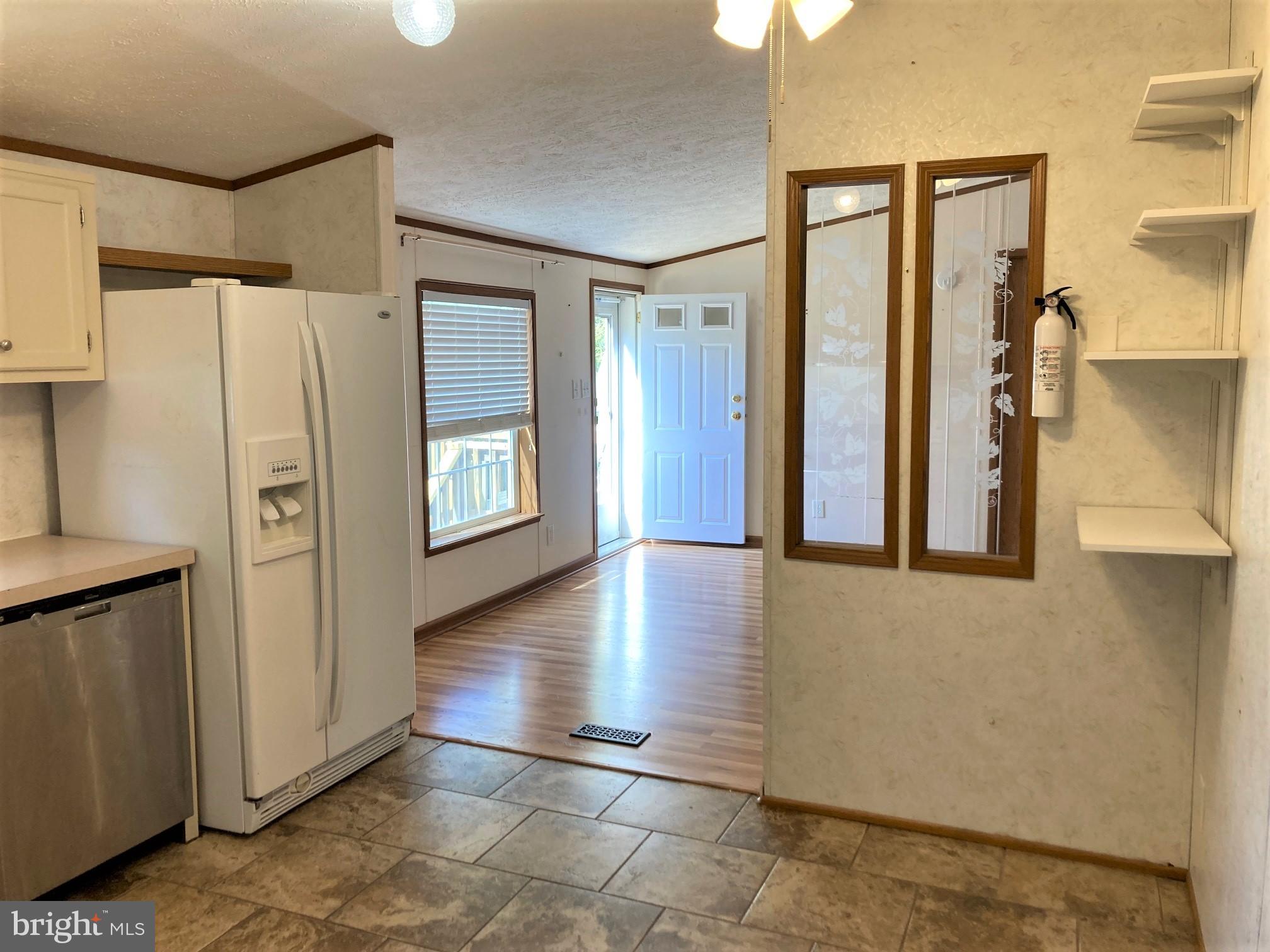 BOONES ESTATES - Residential