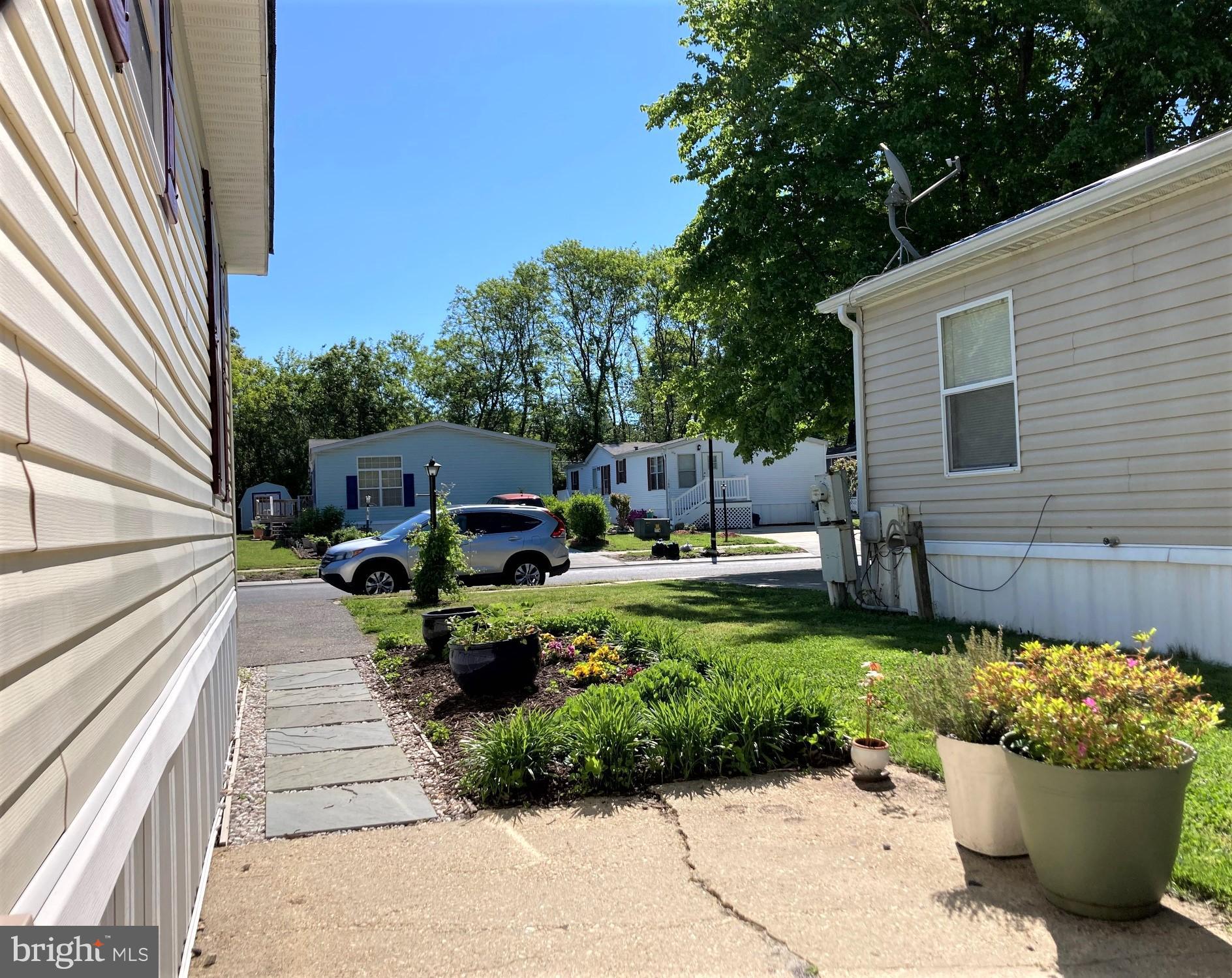 BOONES ESTATES - Residential