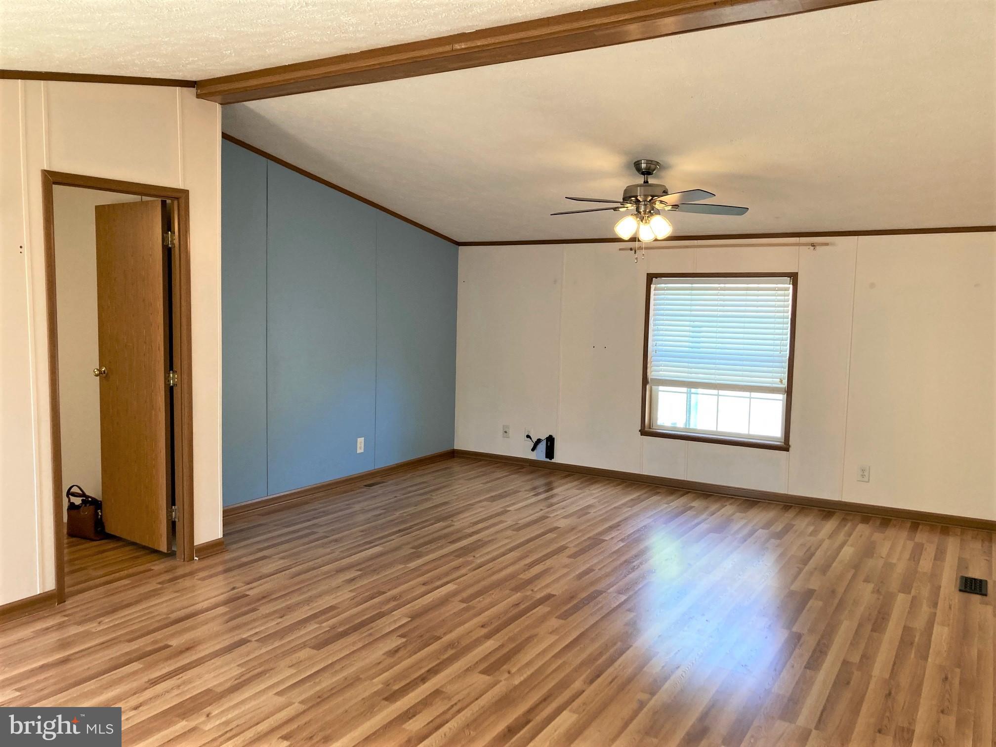 BOONES ESTATES - Residential