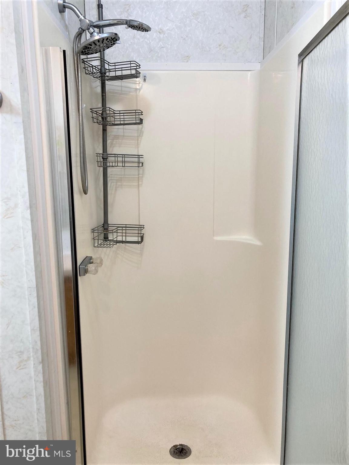 BOONES ESTATES - Residential