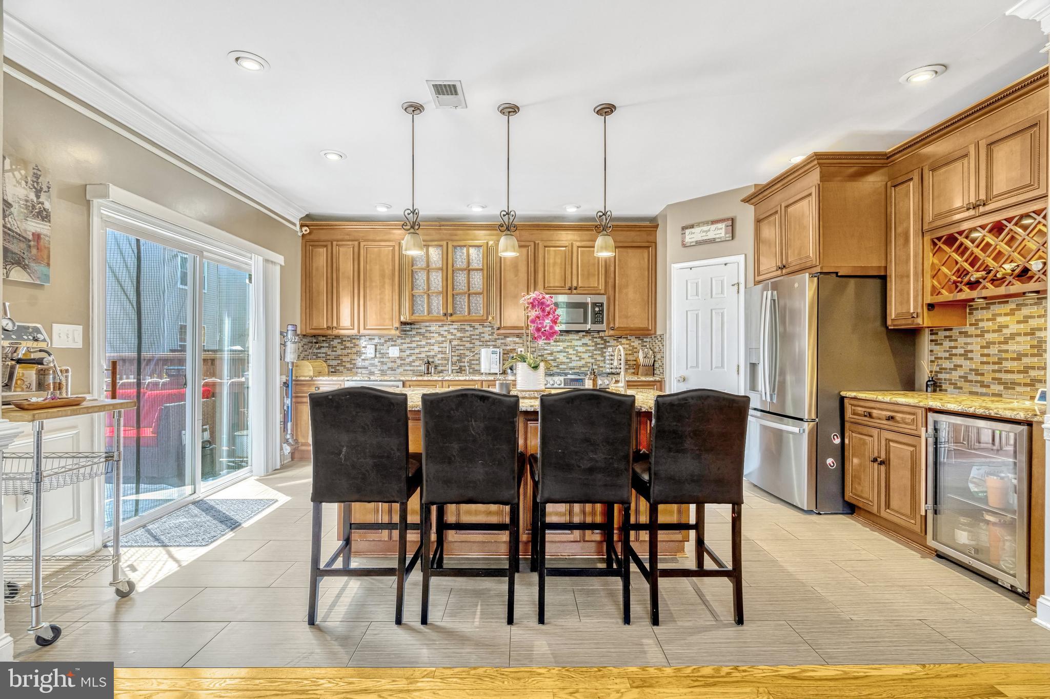 TOWNES AT FAIR LAKES GLEN - Residential Lease