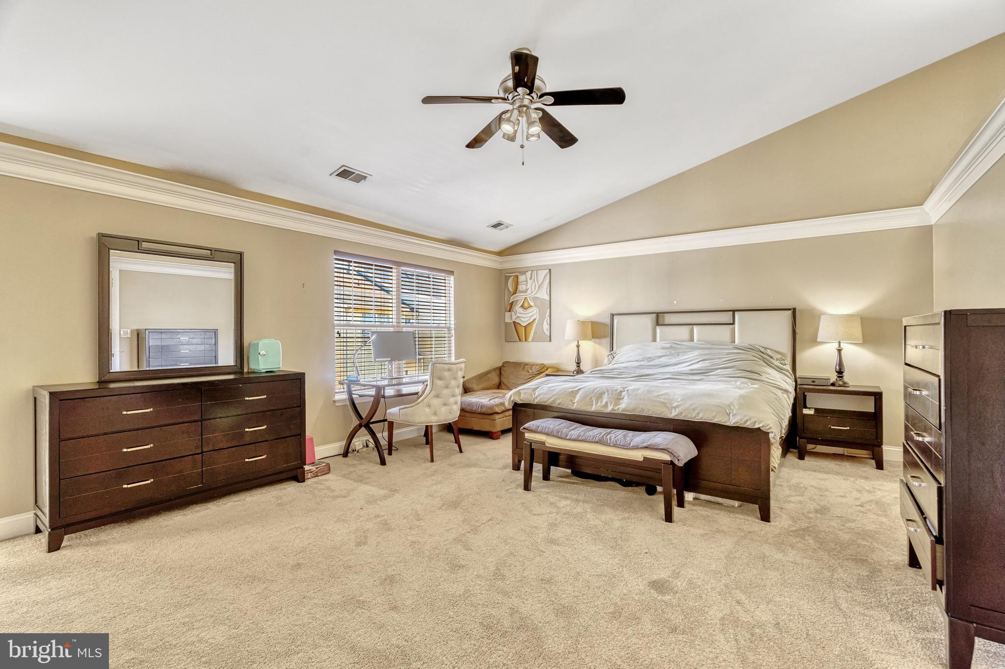 TOWNES AT FAIR LAKES GLEN - Residential Lease