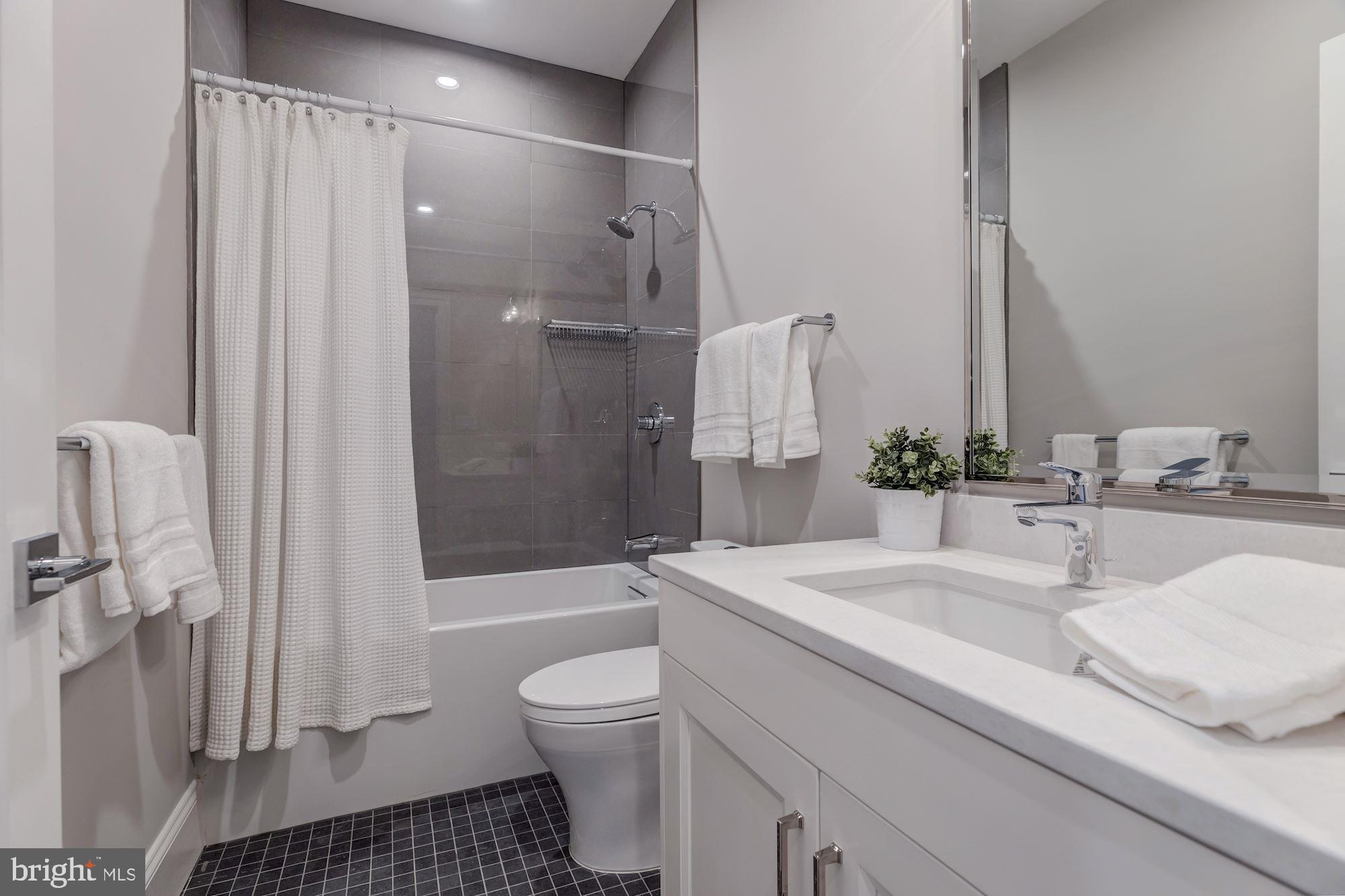 SOMERSET HEIGHTS - Residential