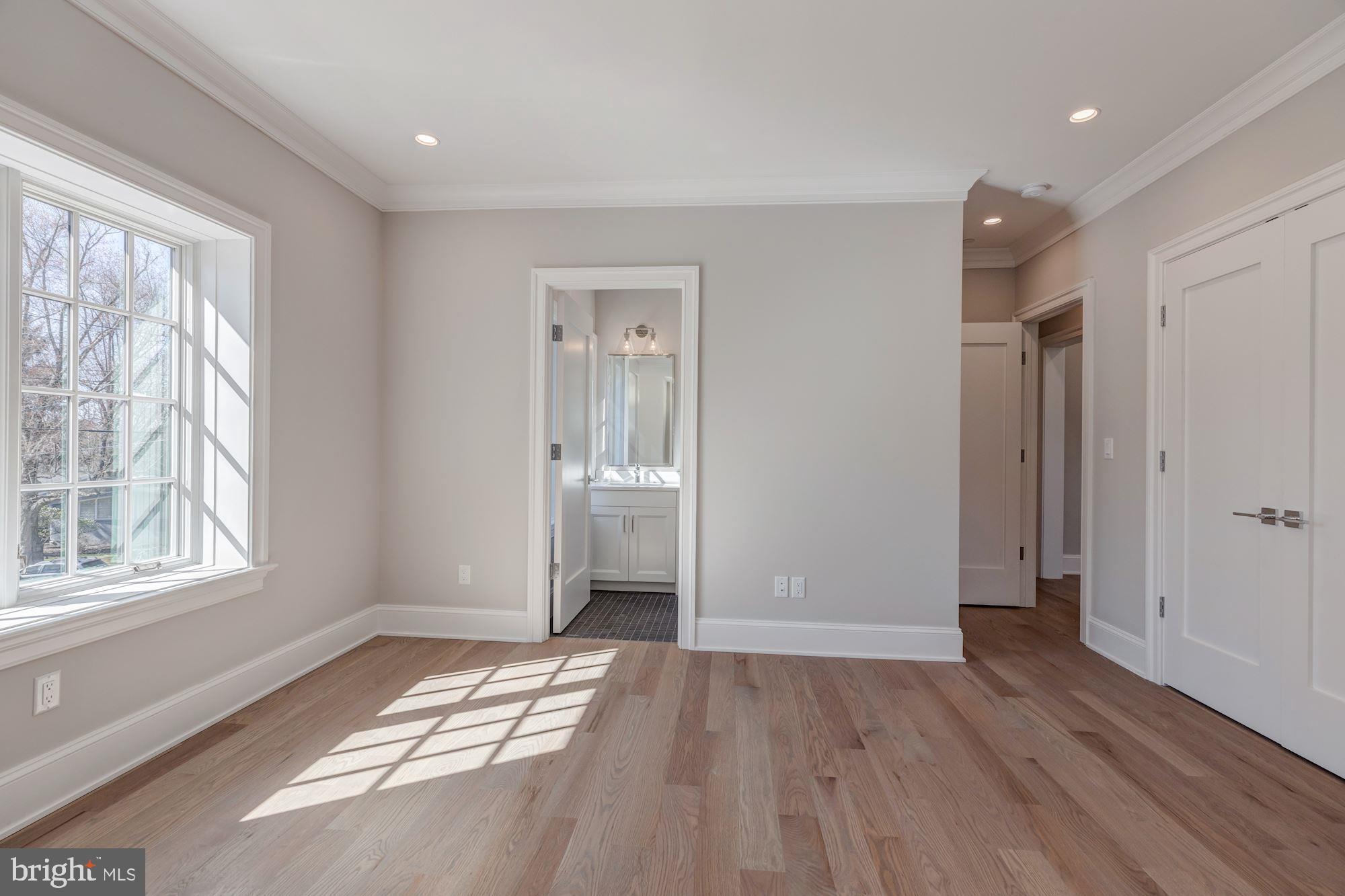 SOMERSET HEIGHTS - Residential