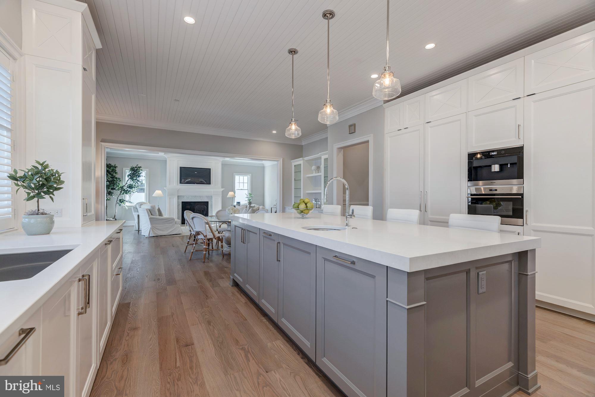 SOMERSET HEIGHTS - Residential