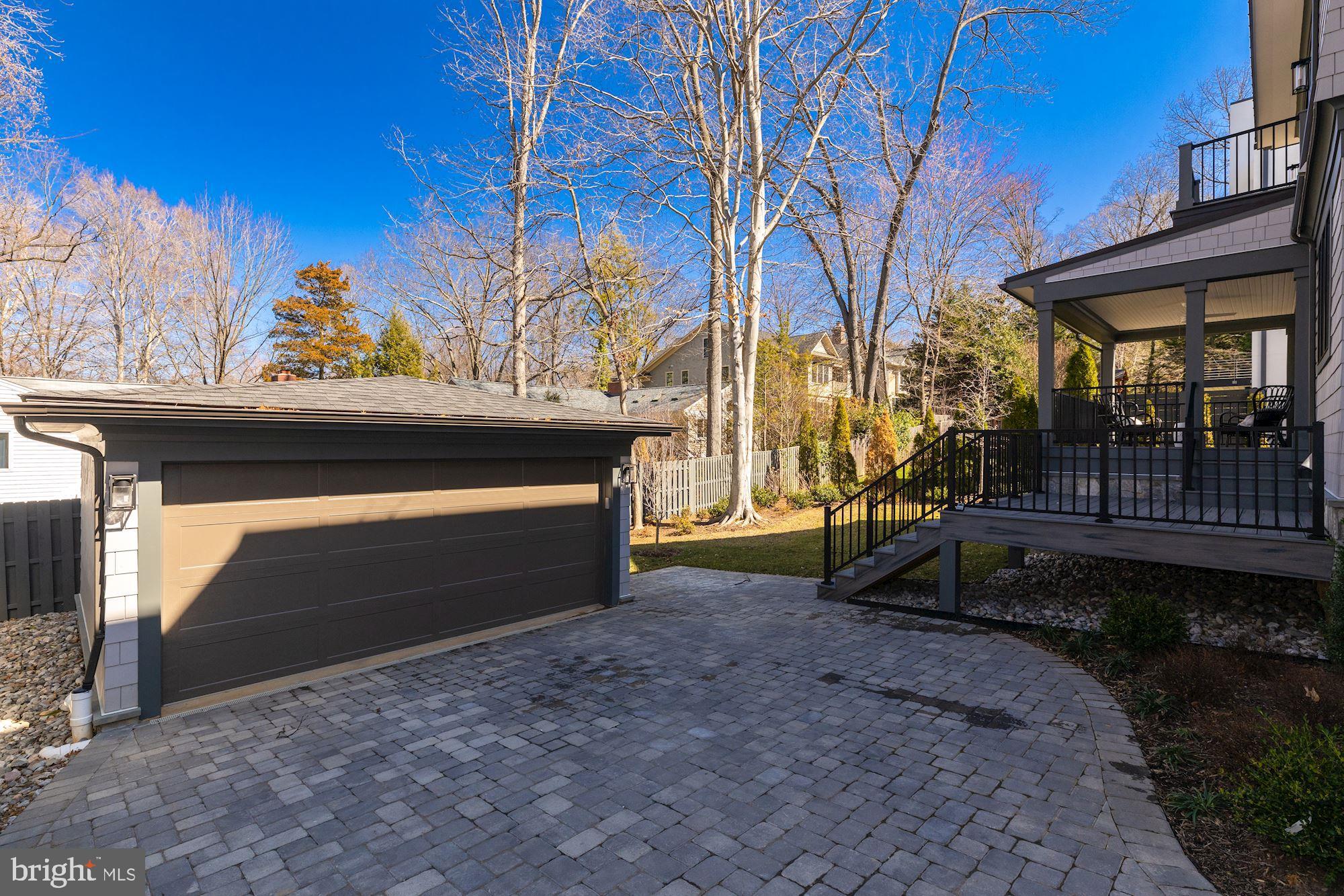 SOMERSET HEIGHTS - Residential