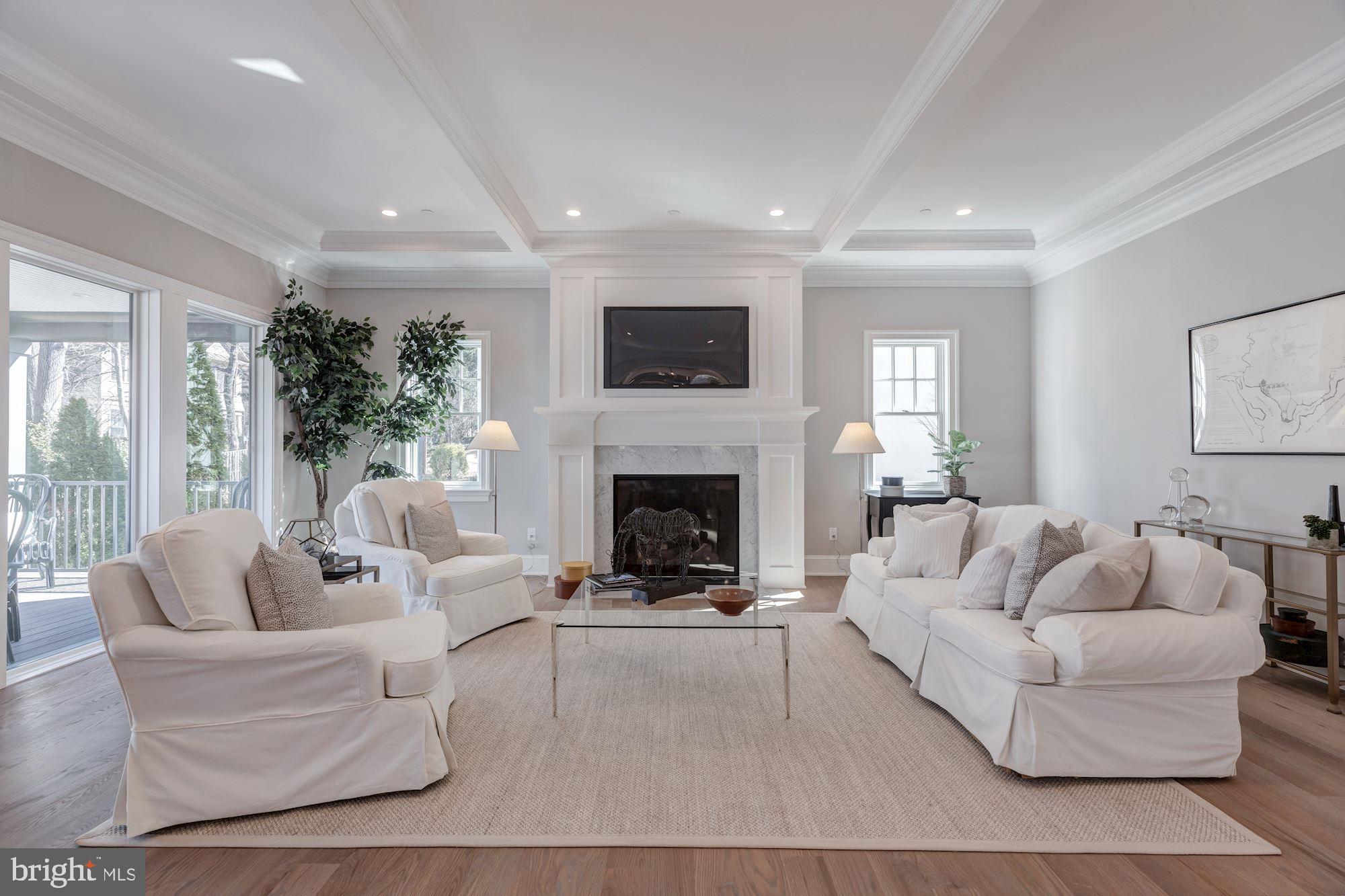 SOMERSET HEIGHTS - Residential