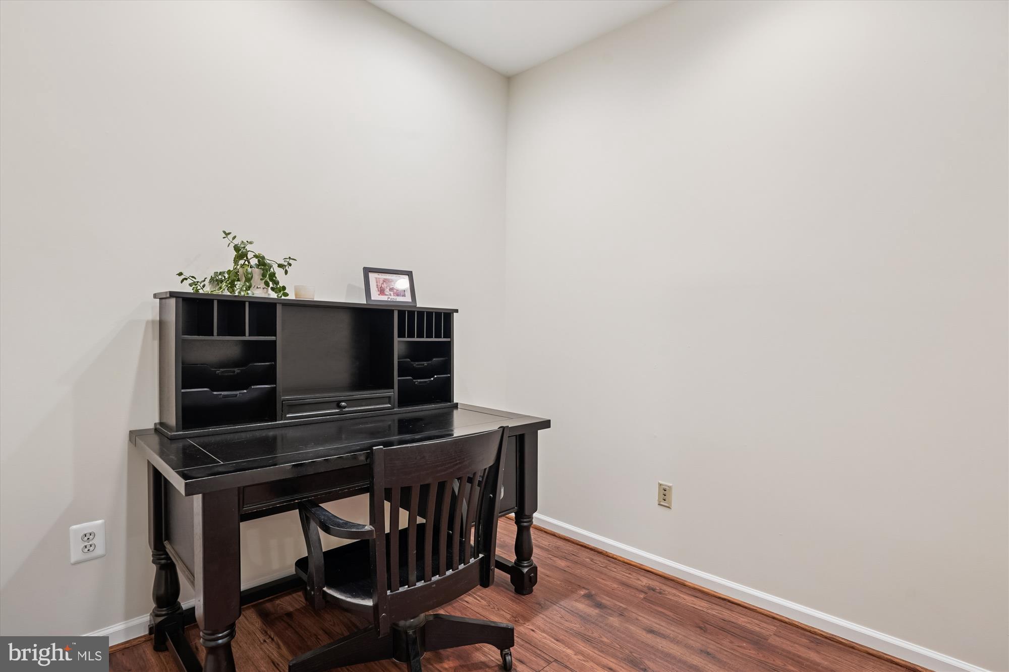 SOUTH RIDING - Residential