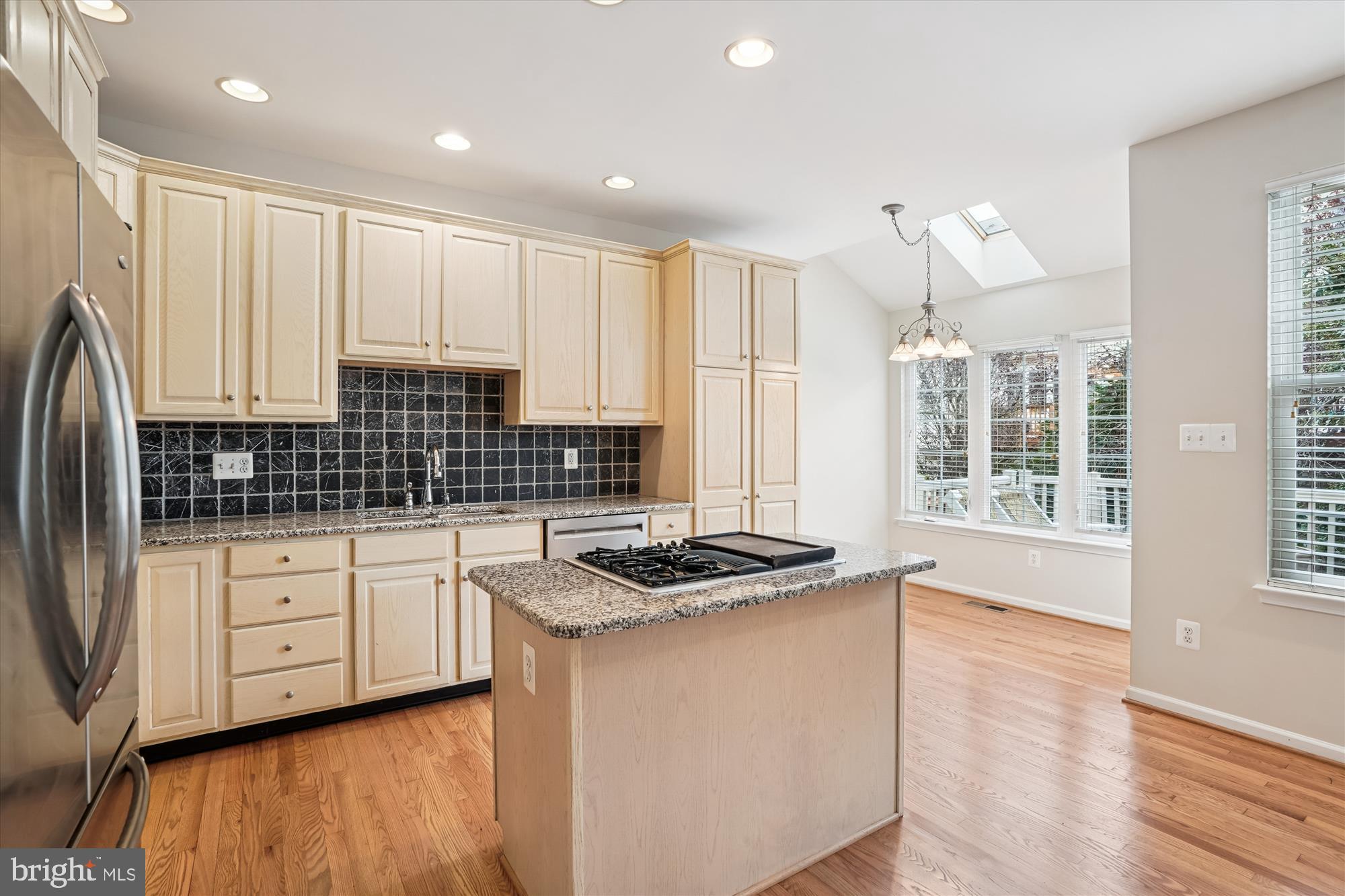 SOUTH RIDING - Residential