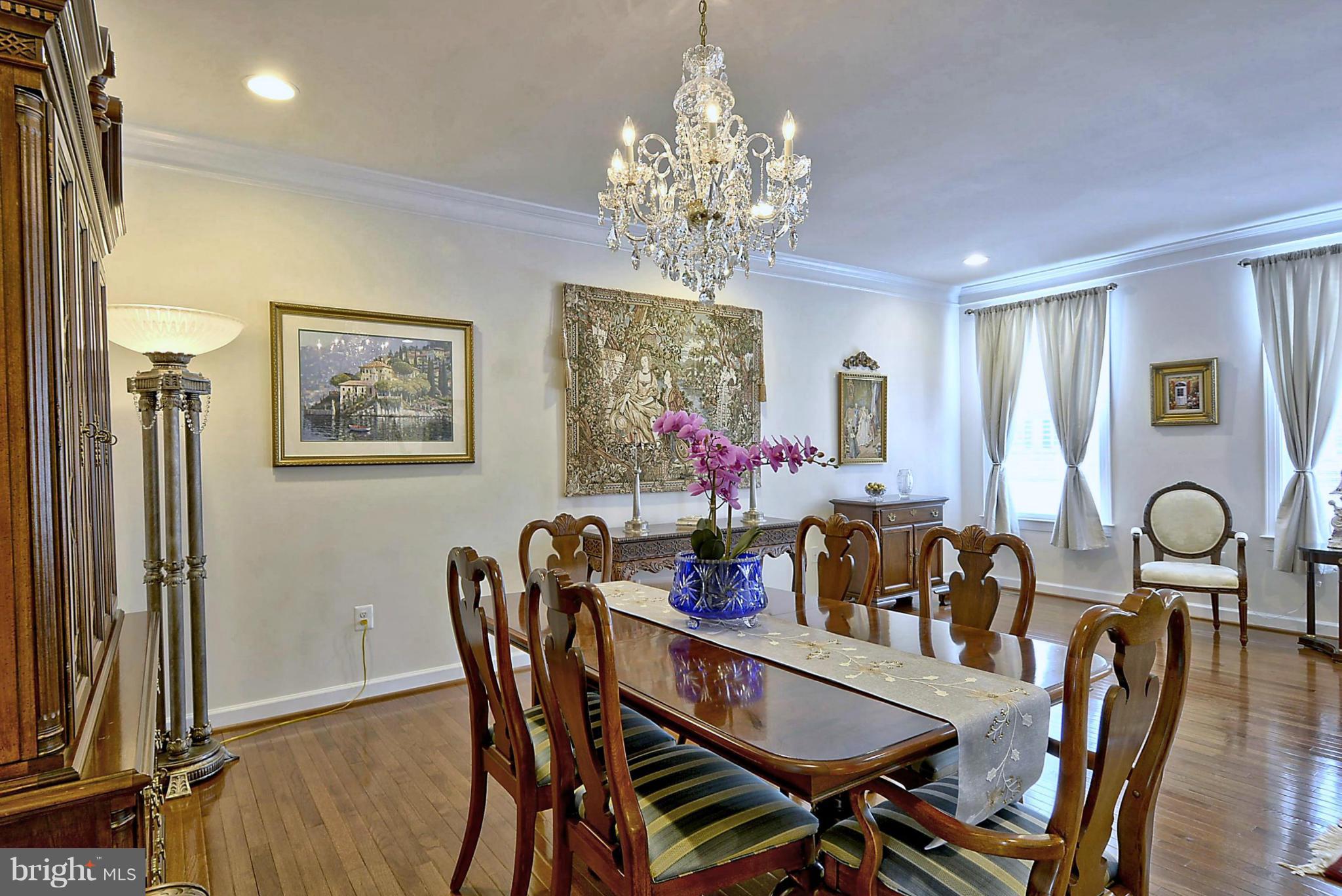 RIVER POINTE - Residential