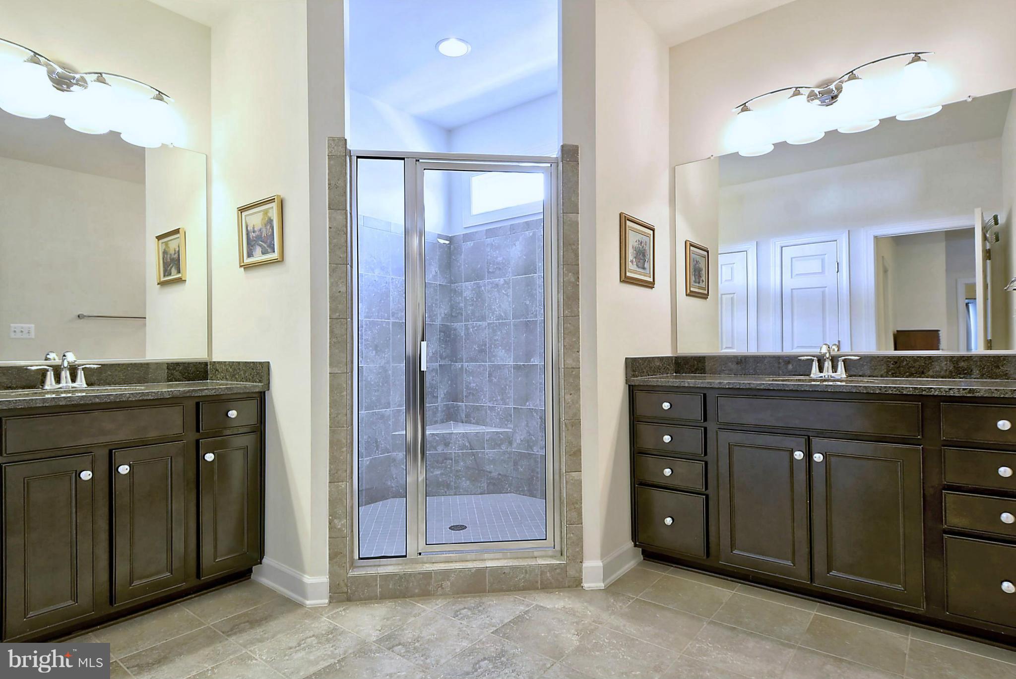 RIVER POINTE - Residential