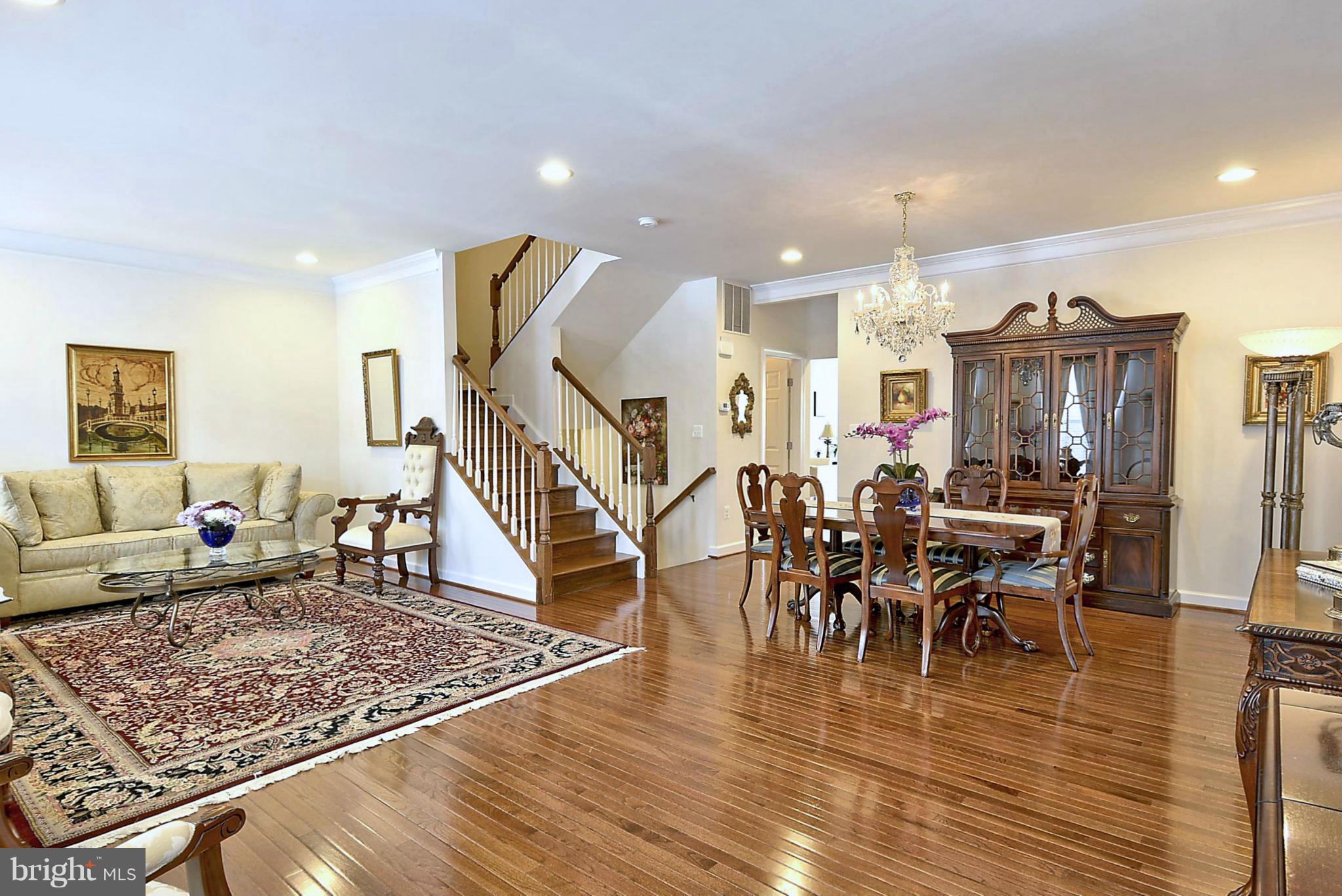 RIVER POINTE - Residential