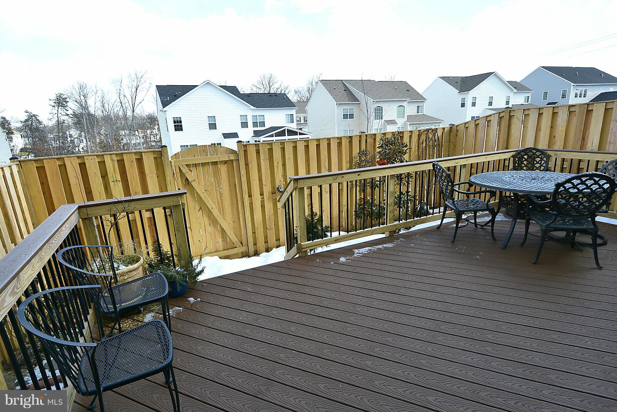 RIVER POINTE - Residential