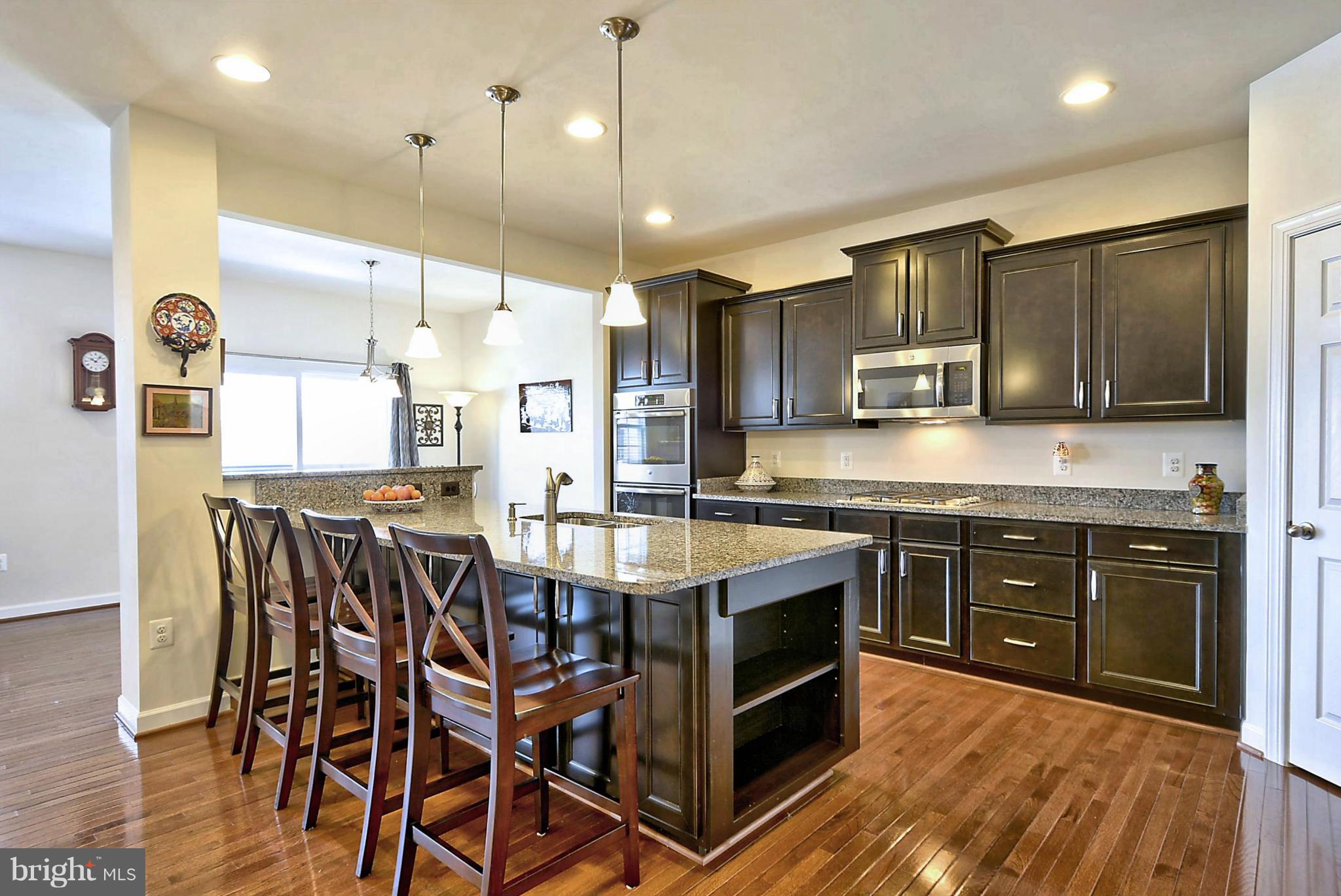 RIVER POINTE - Residential