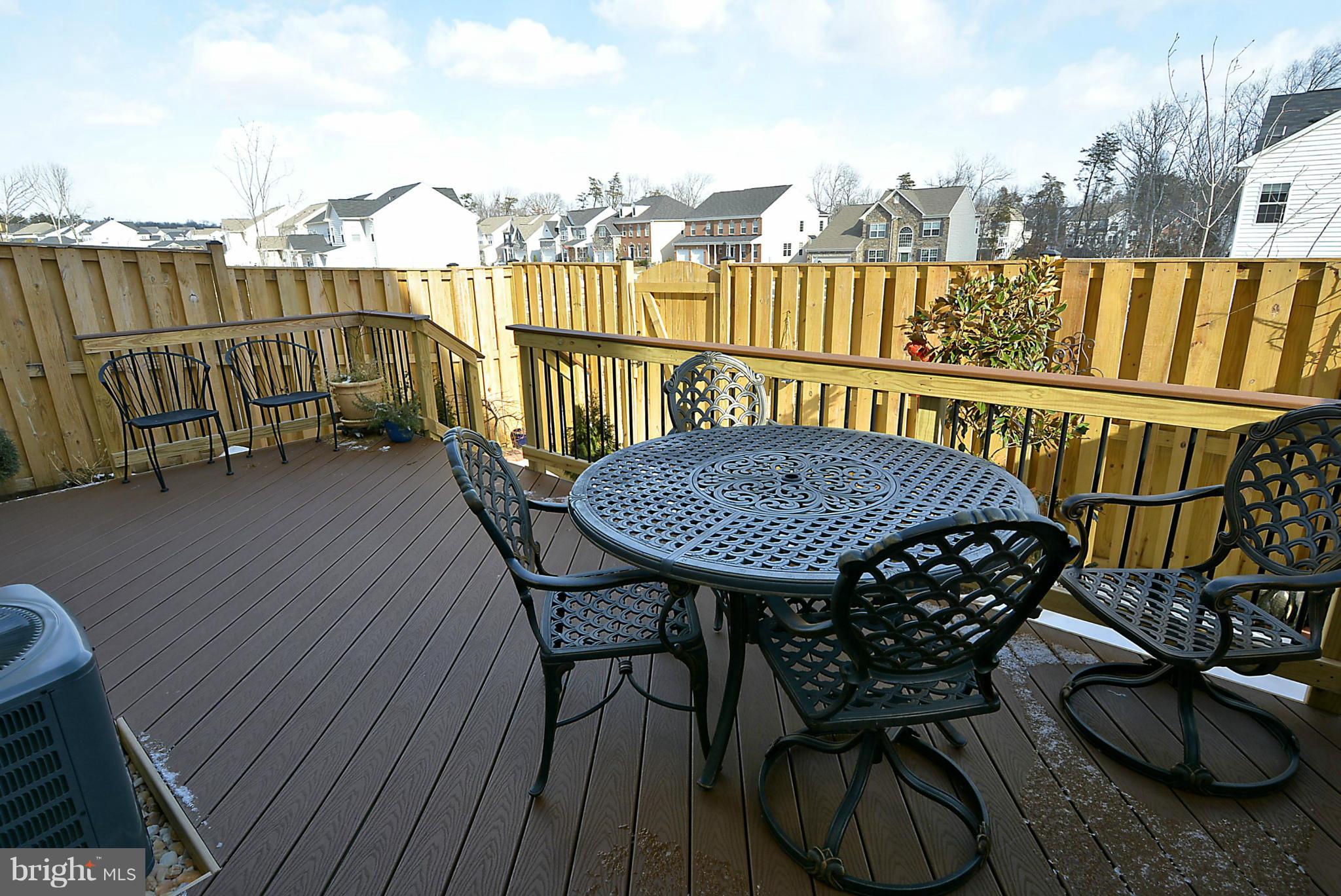 RIVER POINTE - Residential