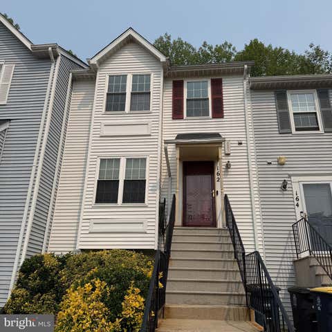 Townhouse For Sale - 162 Azalea Court #24-4<br/> Prince Georges County, UPPER MARLBORO, MD 20774