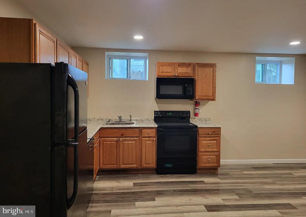 558 E LINCOLN HIGHWAY