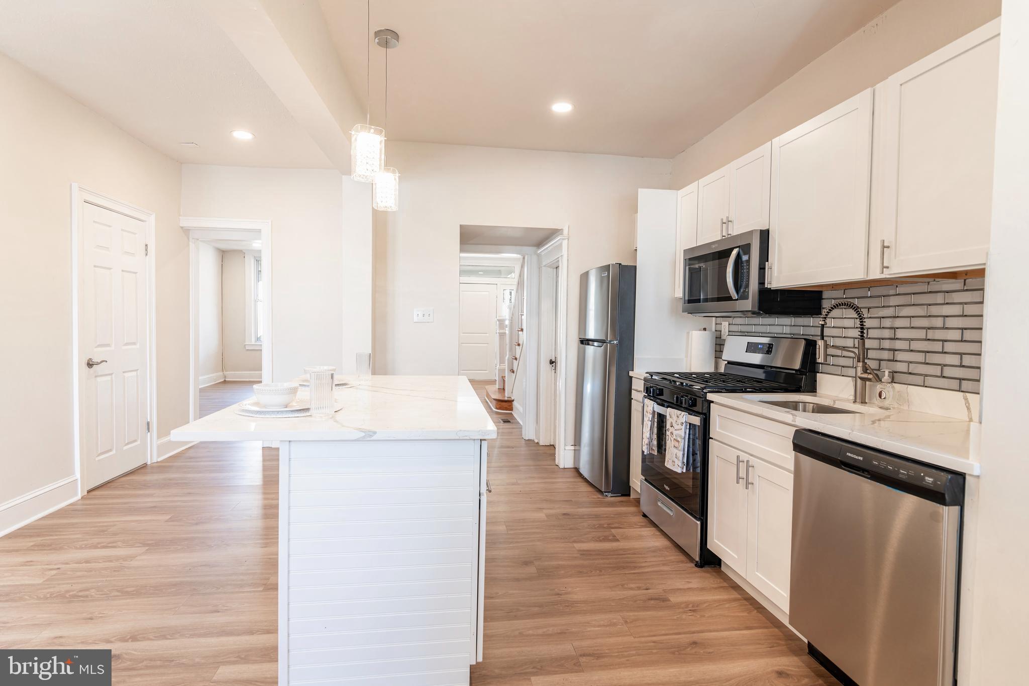 OAKENSHAWE - Residential