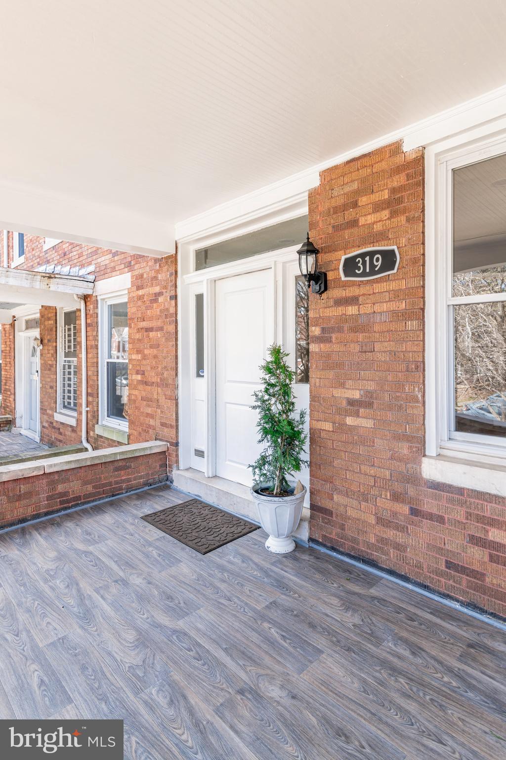 OAKENSHAWE - Residential