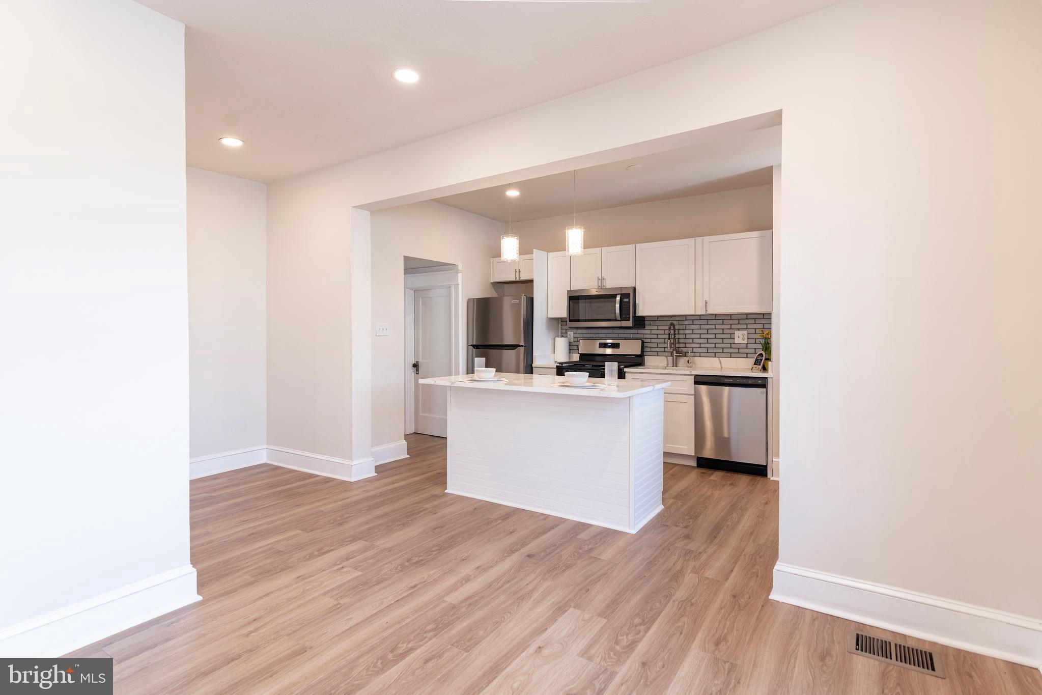 OAKENSHAWE - Residential