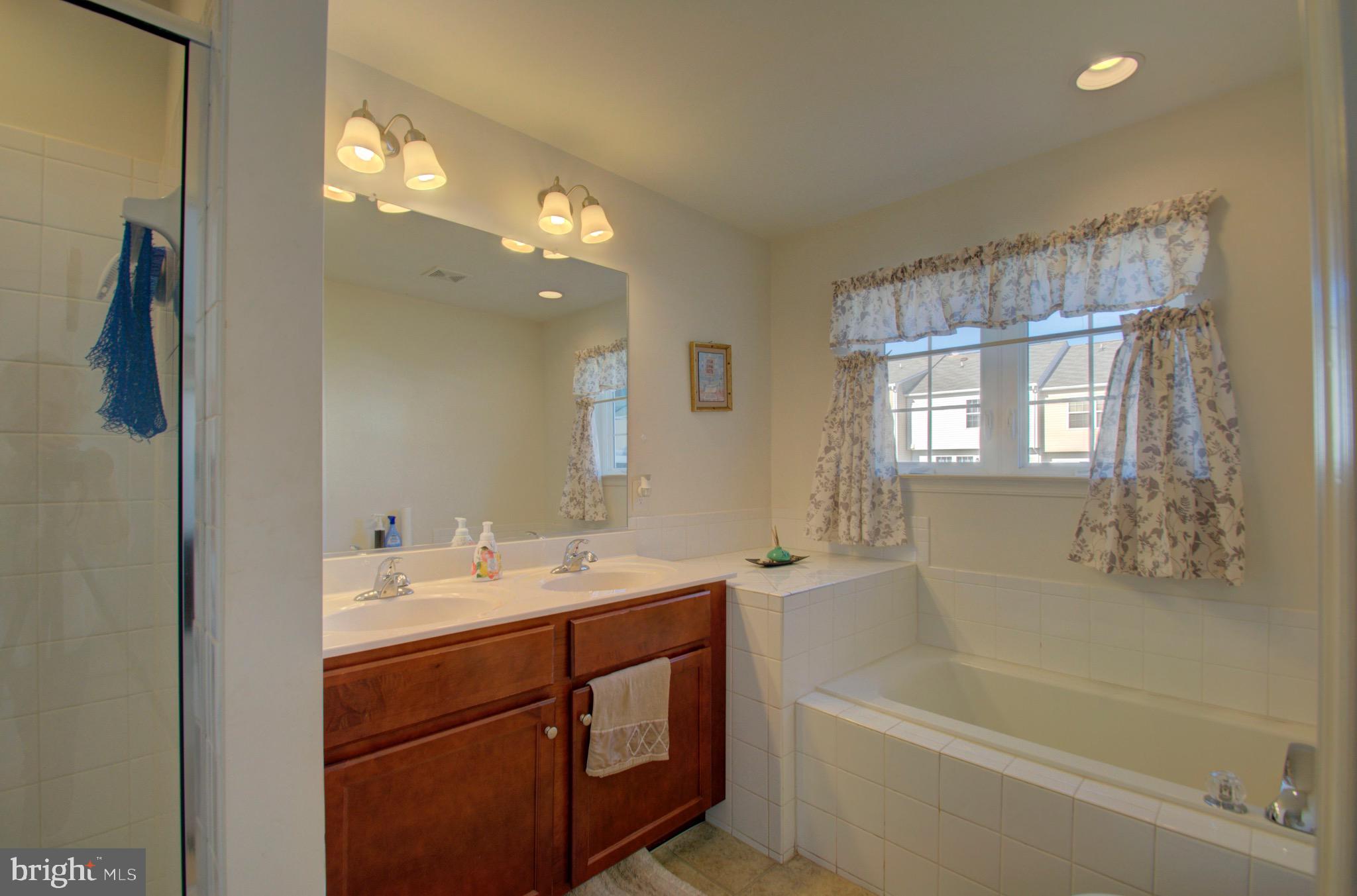 STONEBROOK VILLAGE - Residential