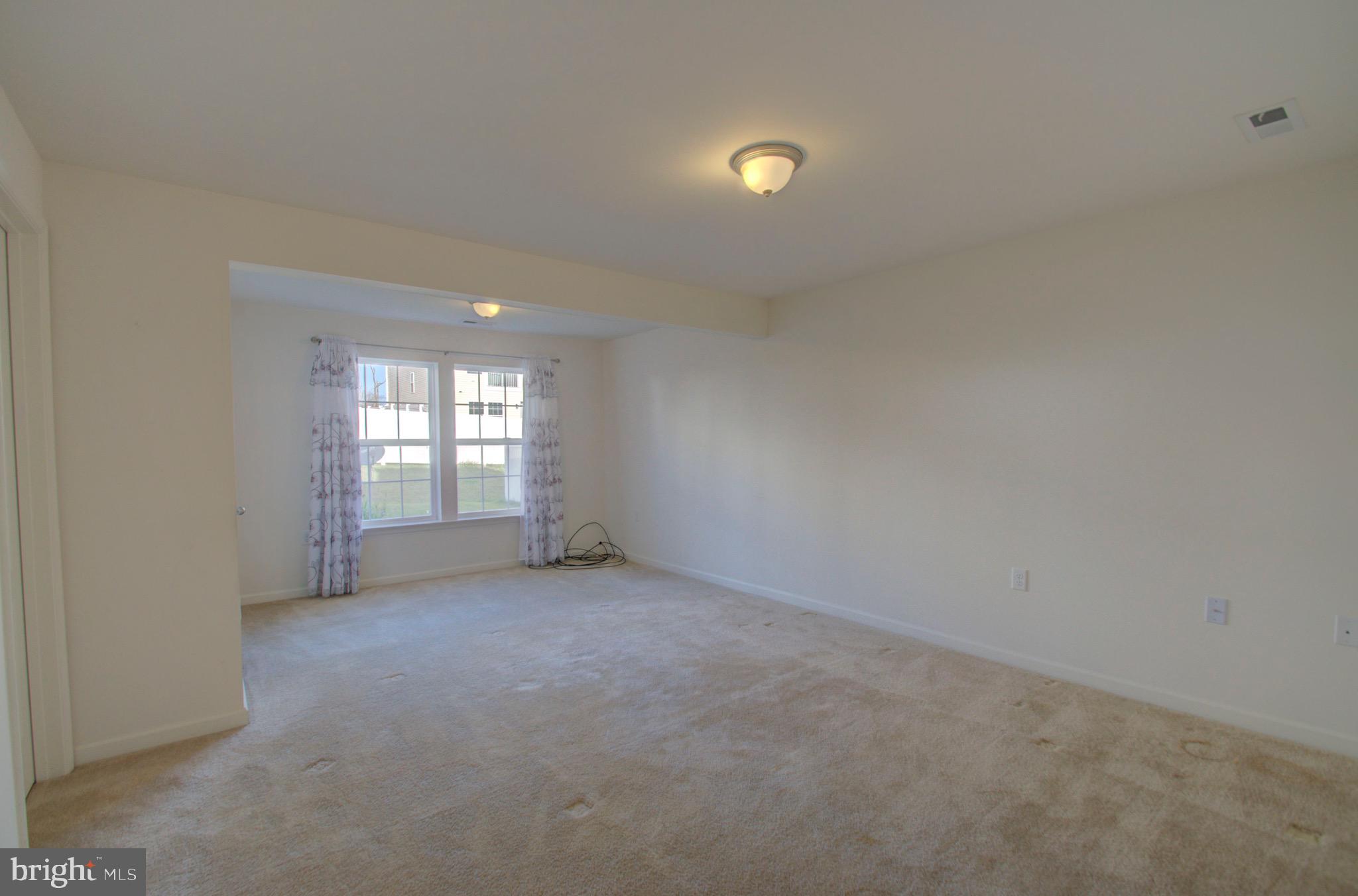 STONEBROOK VILLAGE - Residential