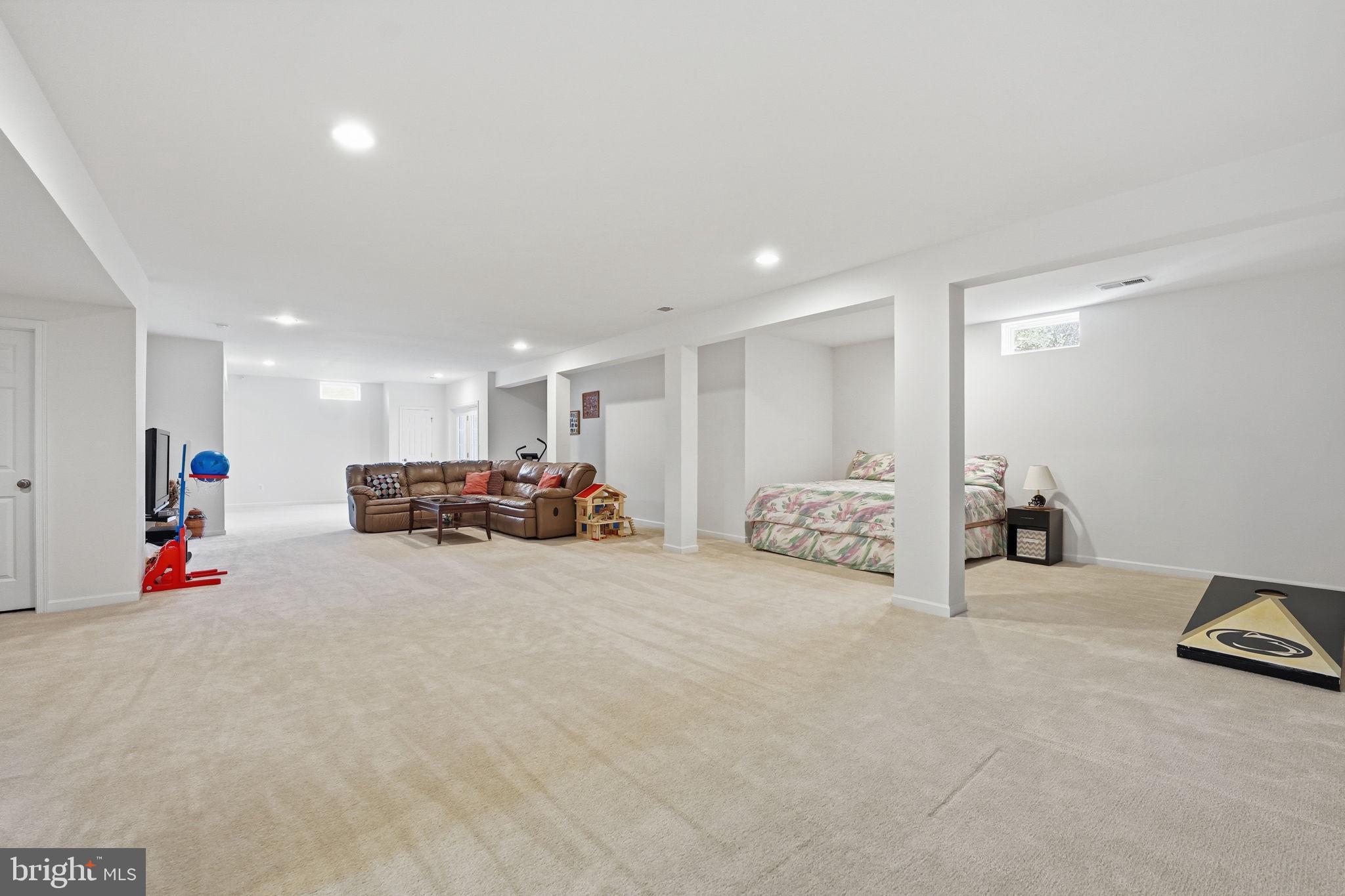 LENAH MILL - Residential