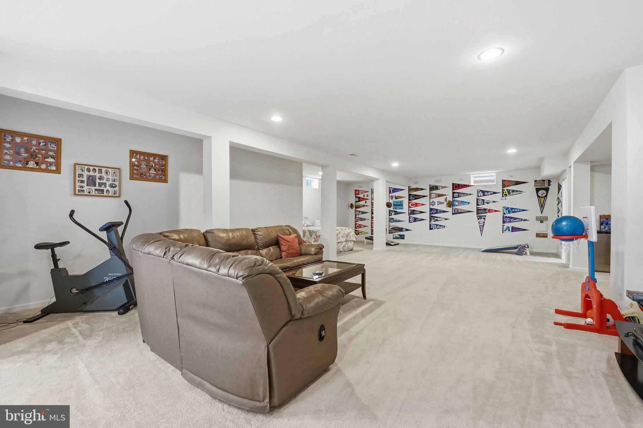 LENAH MILL - Residential