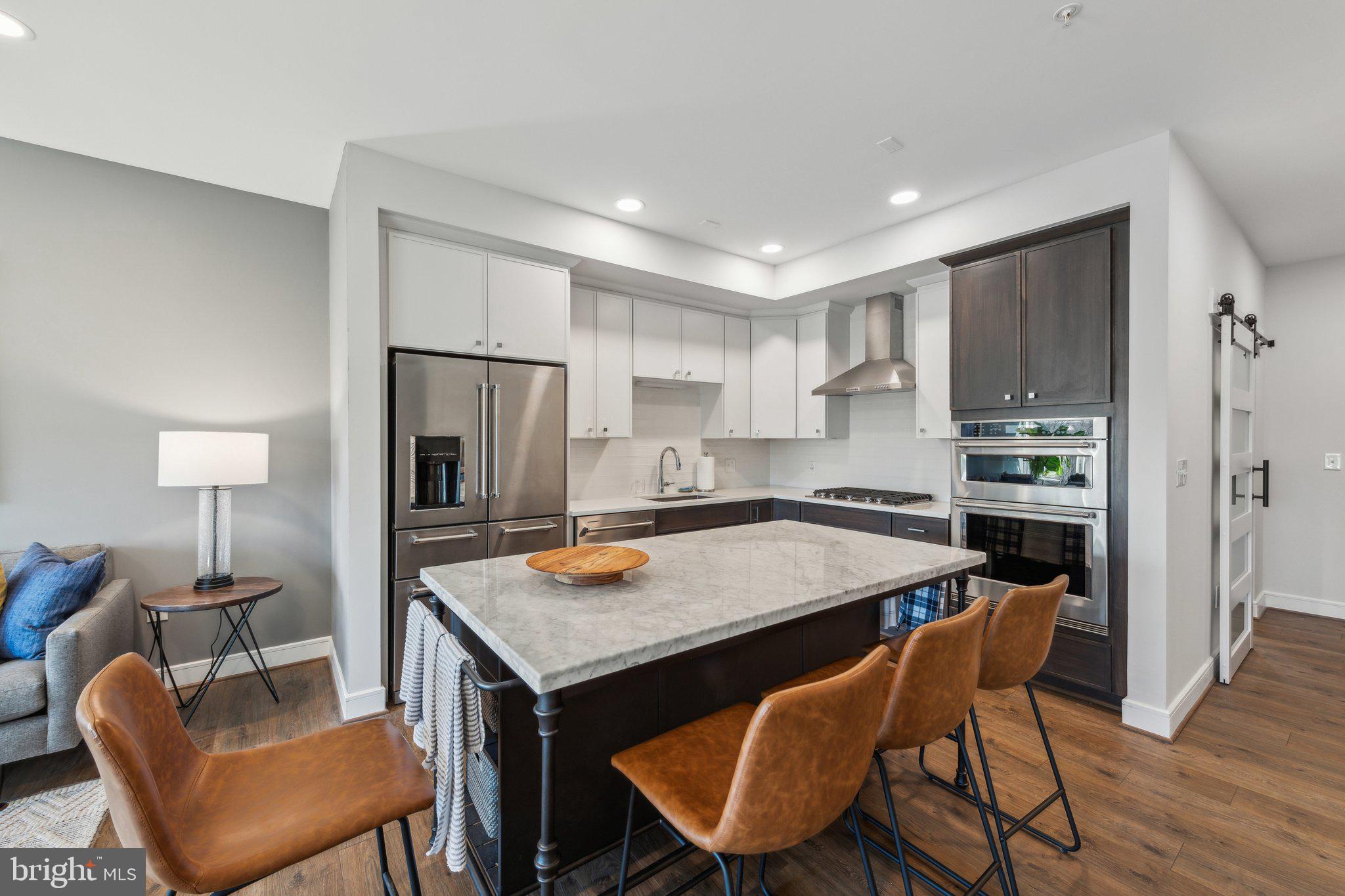 OLD TOWN NORTH - Residential