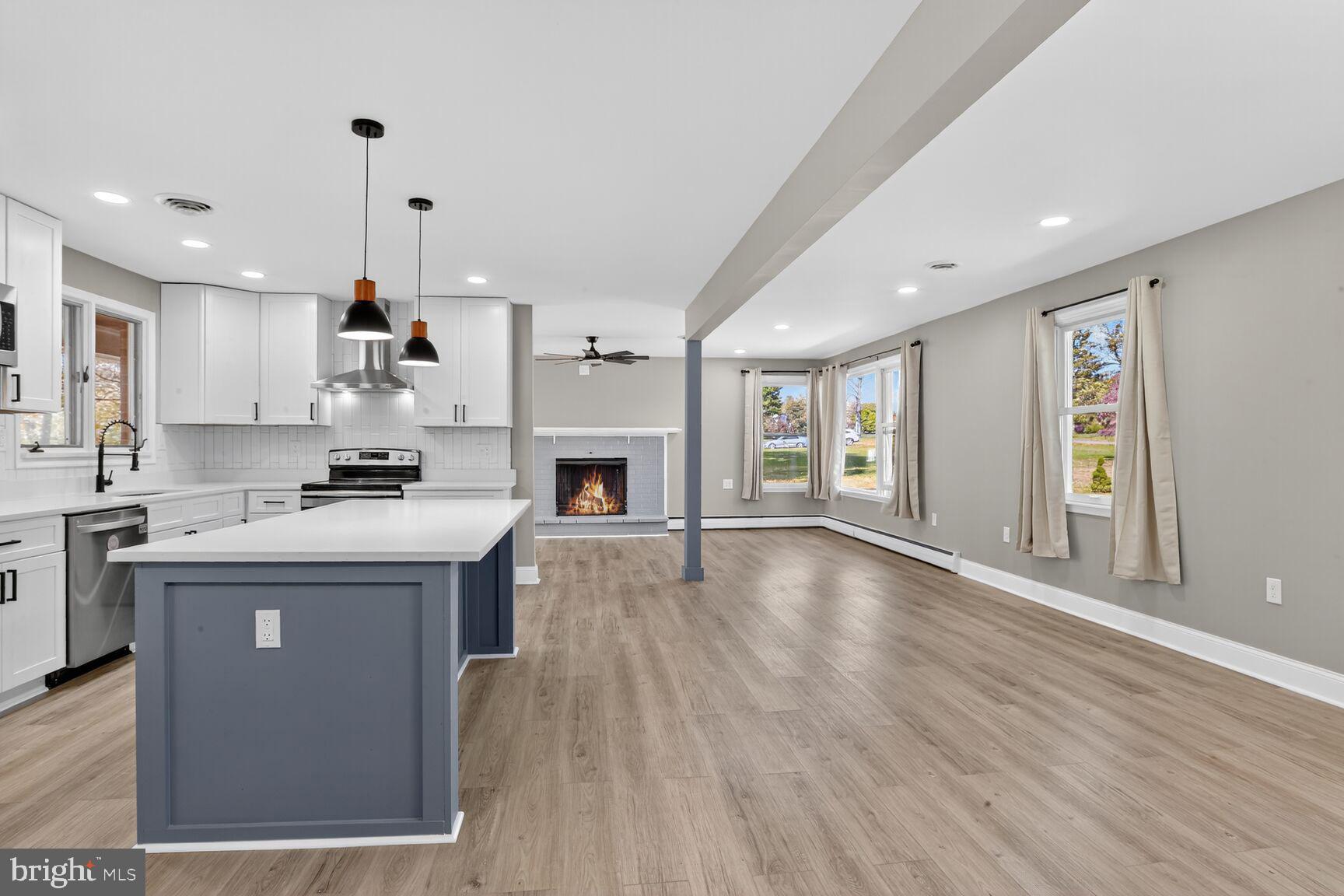 CARROLL MANOR - Residential