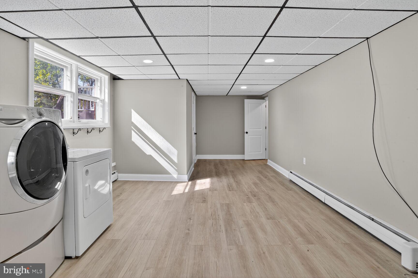 CARROLL MANOR - Residential