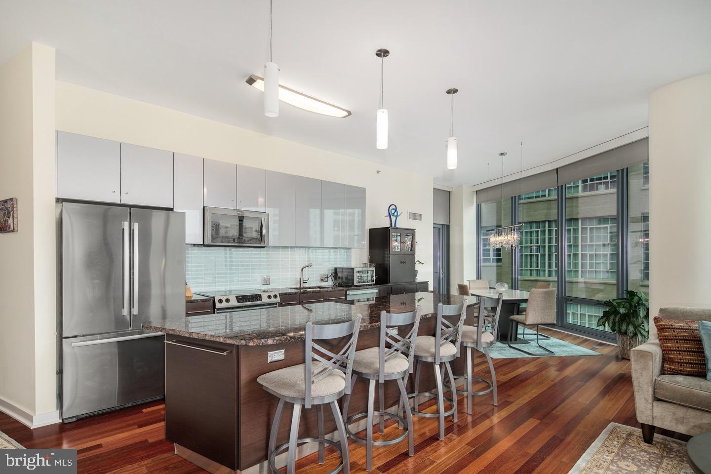 RITTENHOUSE SQUARE - Residential