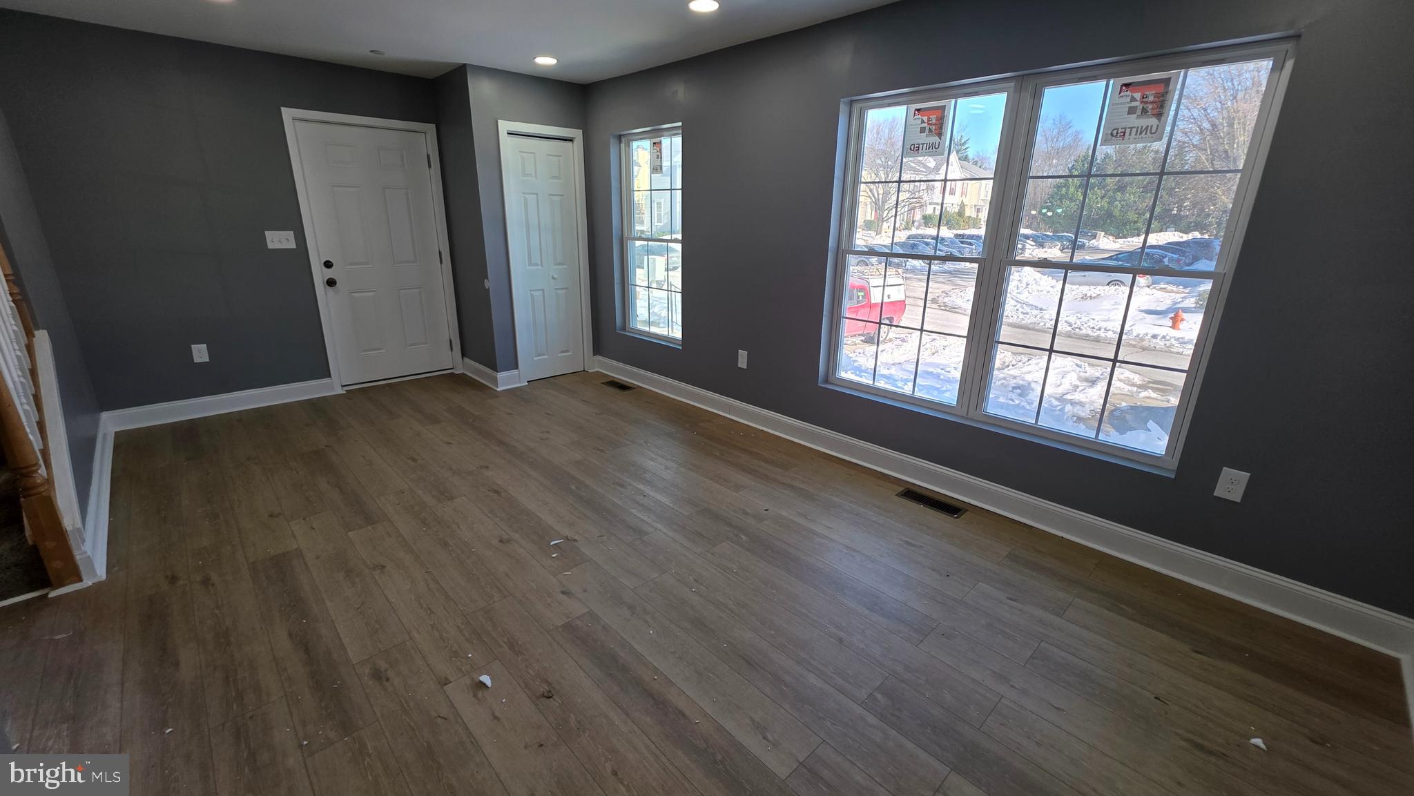 WINSTEN ESTATES - Residential